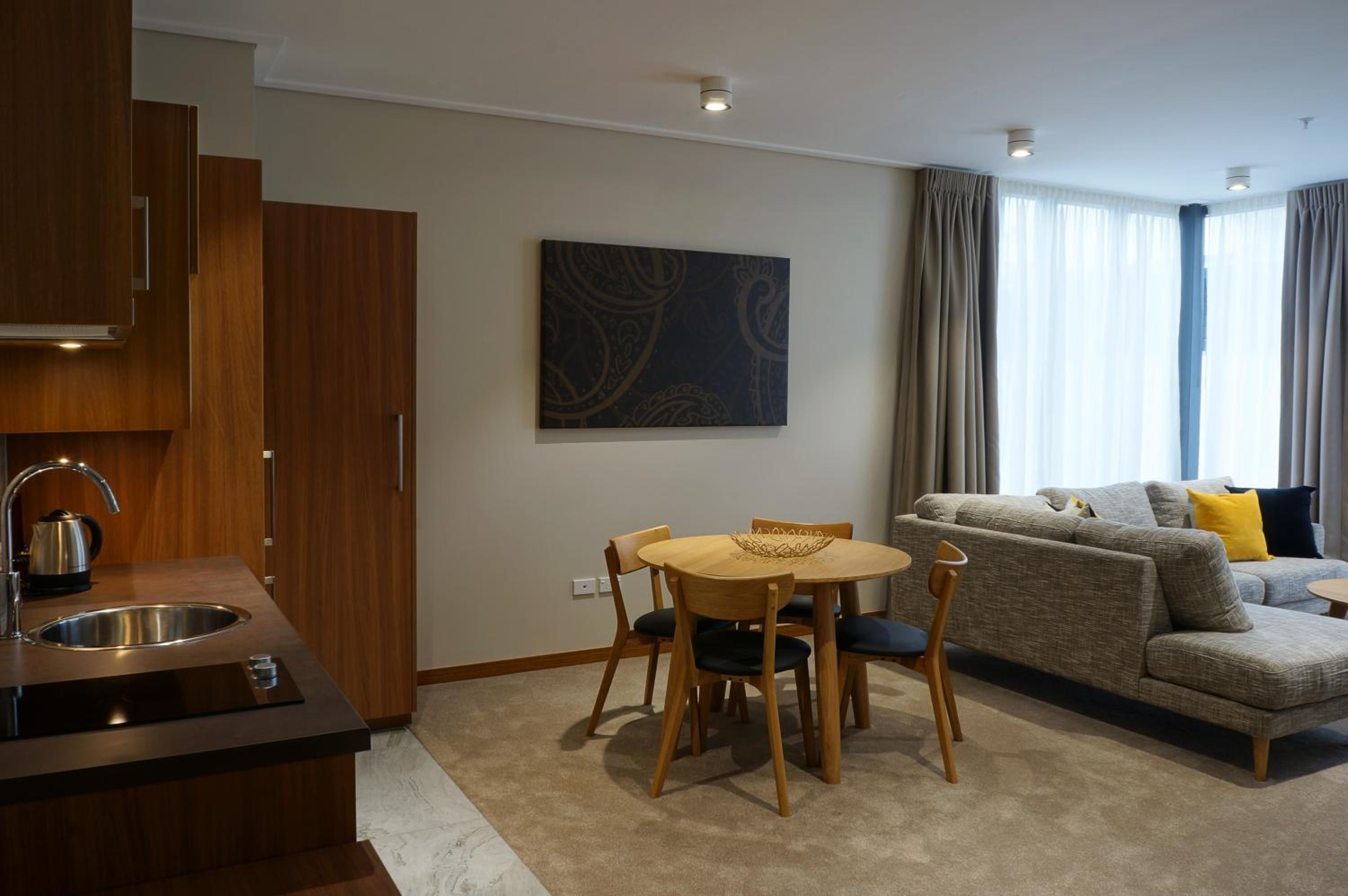 Executive King Suite - Photo 4