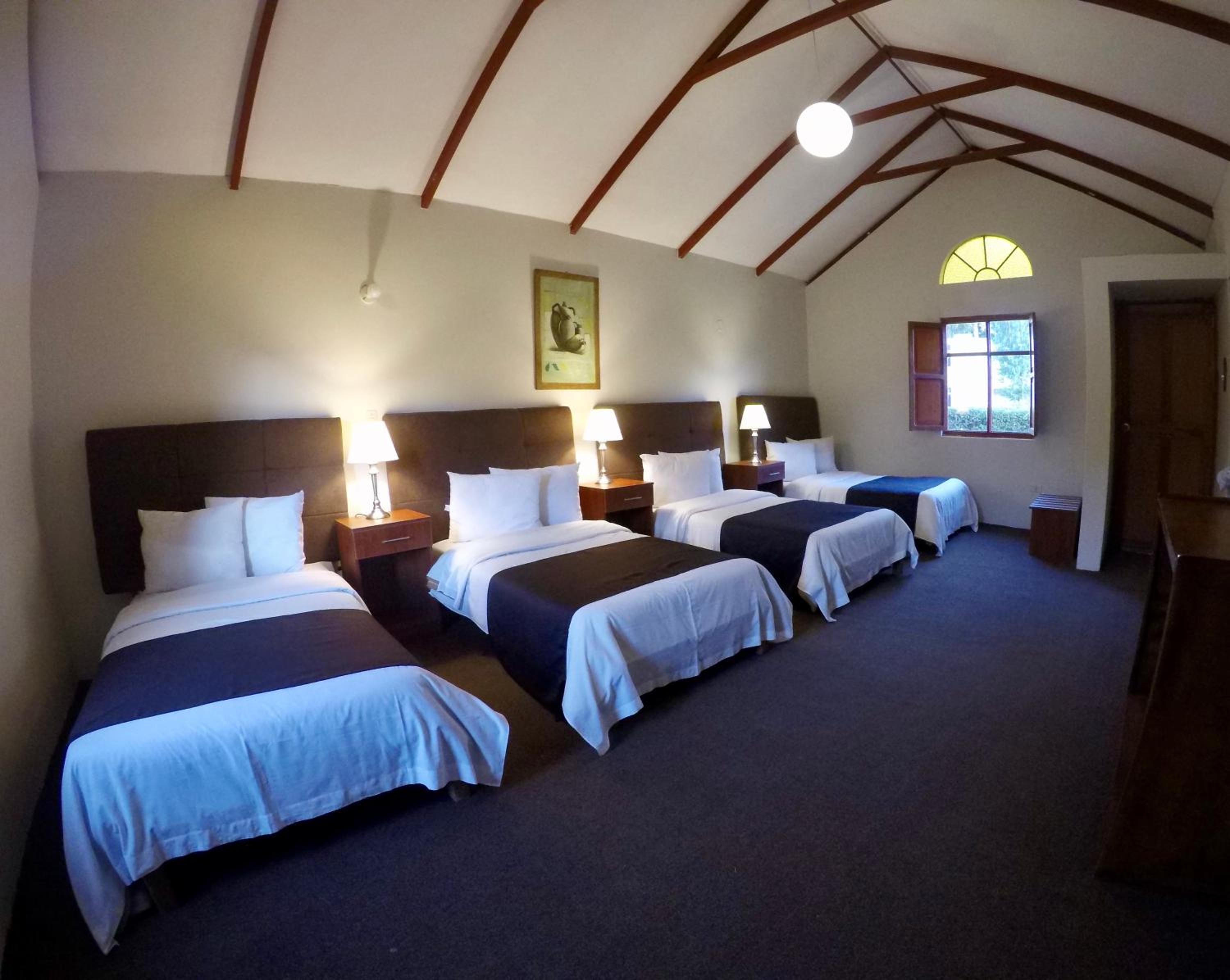 Deluxe Quadruple Room