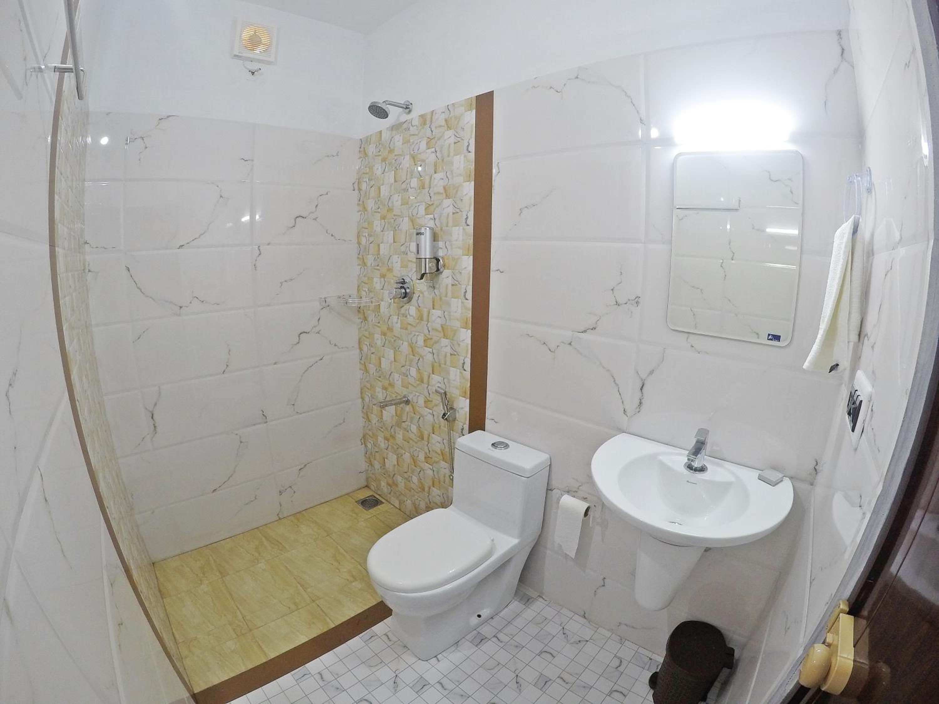 Deluxe Double or Twin Room with Sea View - Photo 2