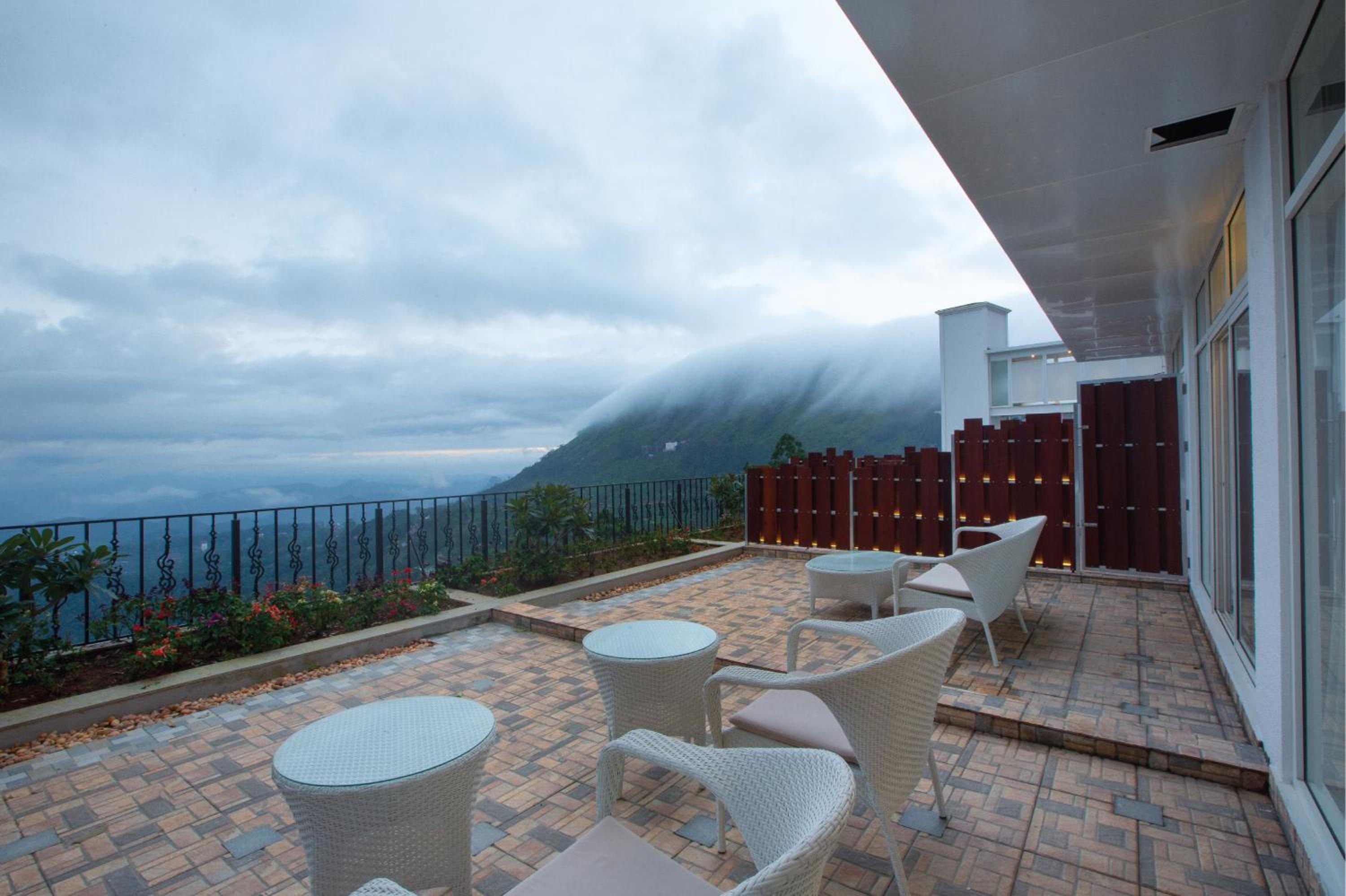 Wild Orchid Suite with Private Terrace and Mountain view with 10% discount on Spa - Photo 5