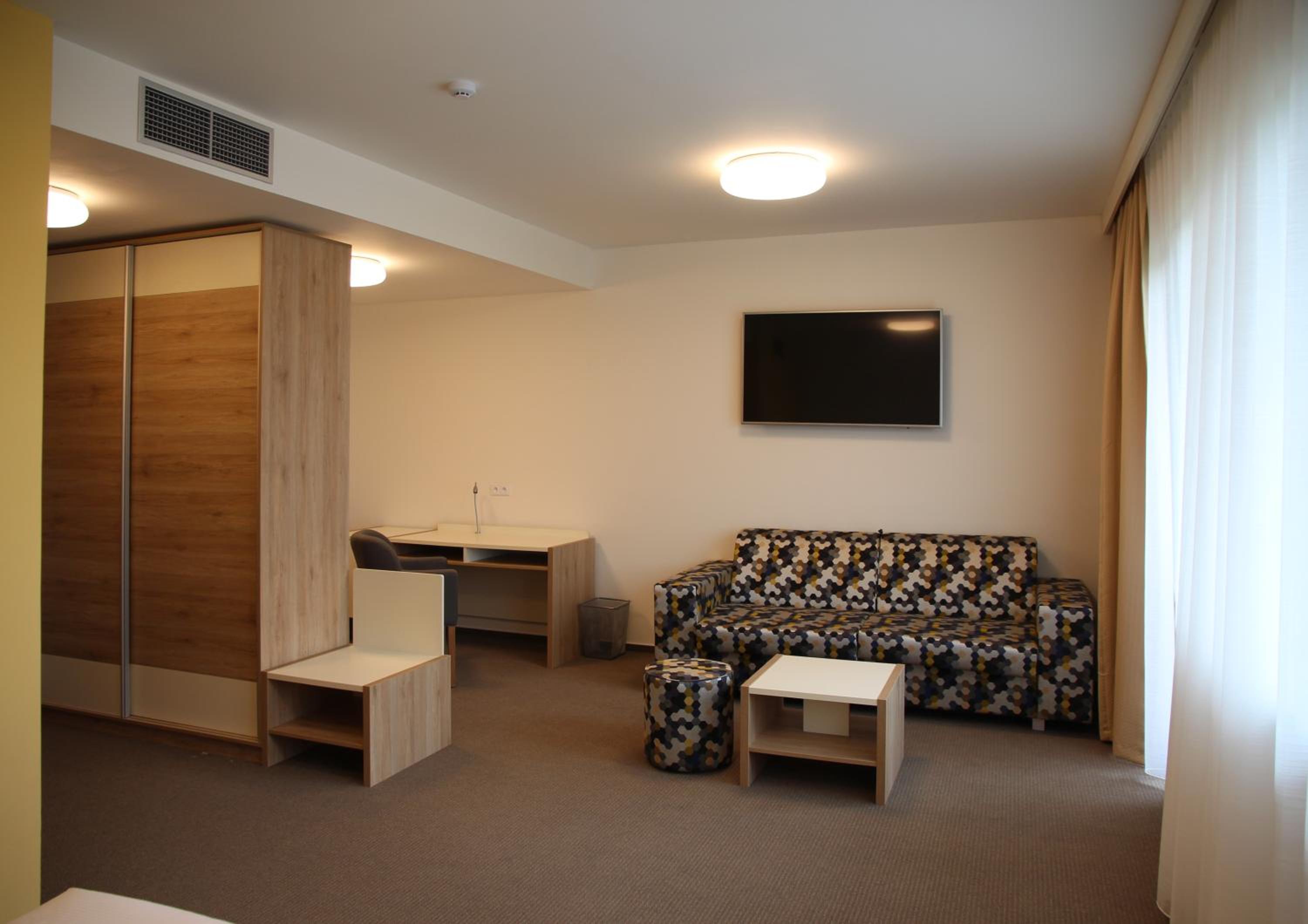 Deluxe Double Room - Photo 3