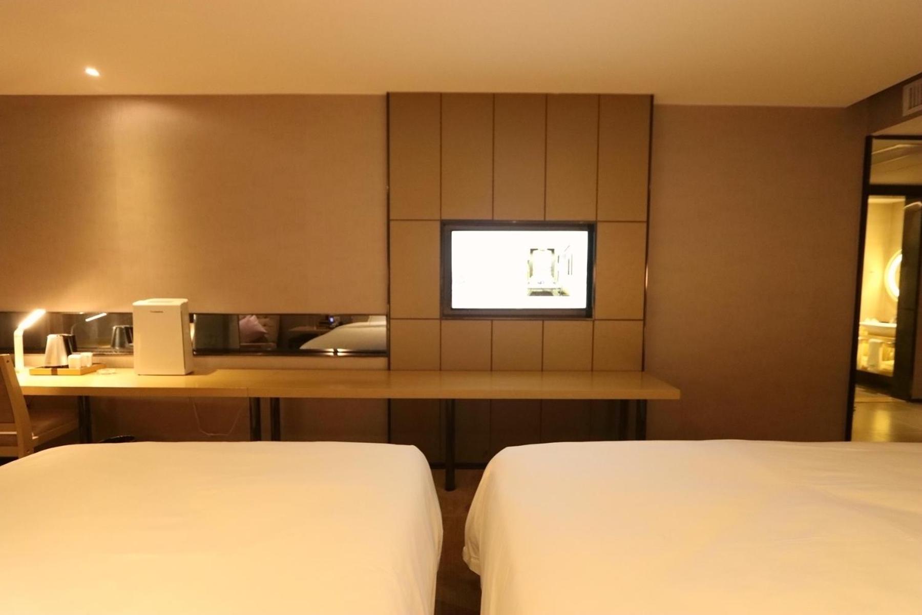 Superior Twin Room (No Window)