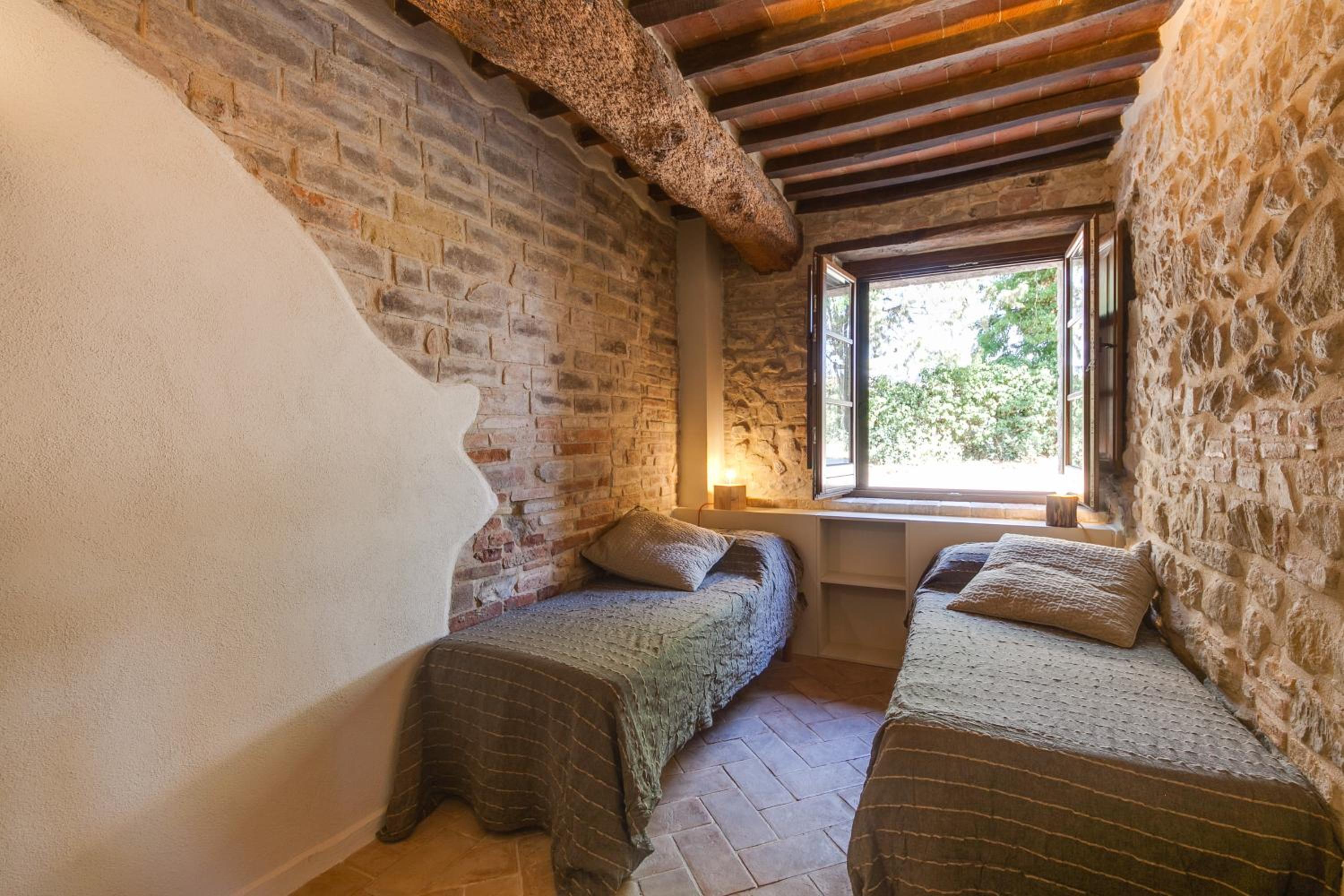 Two-Bedroom Apartment With Terrace photo 1