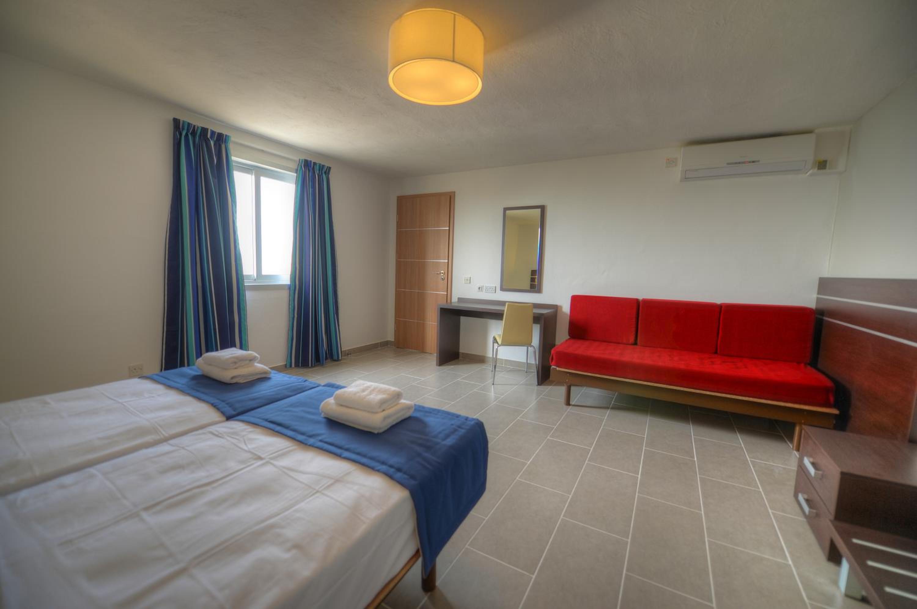 Superior Family Apartment - Photo 8