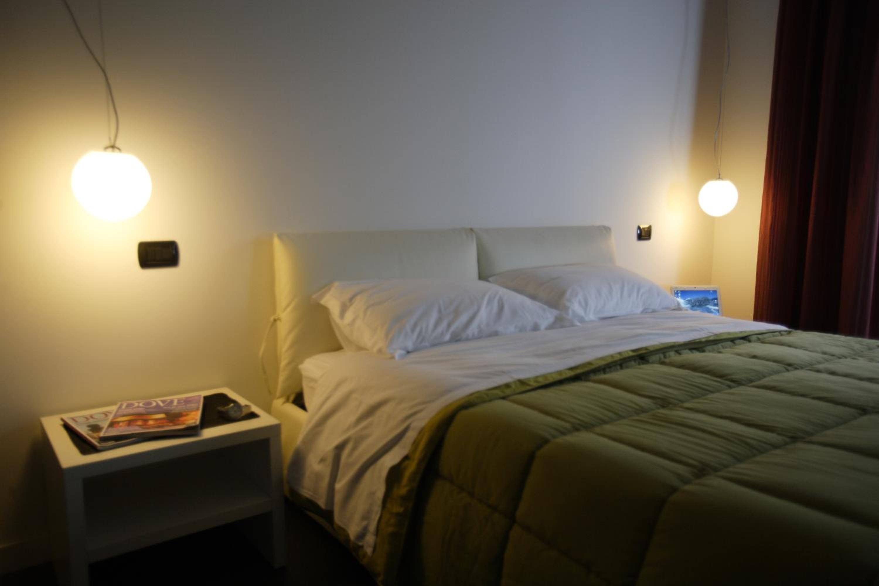 Double Room - Photo 9