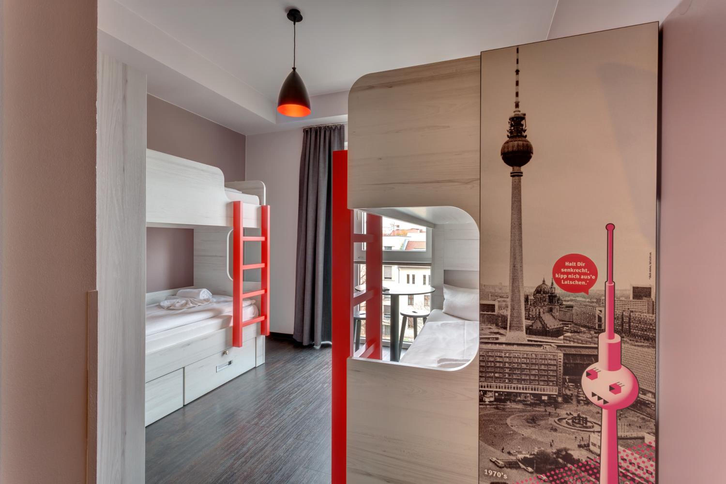 Quadroom (bunk-beds only) photo 1