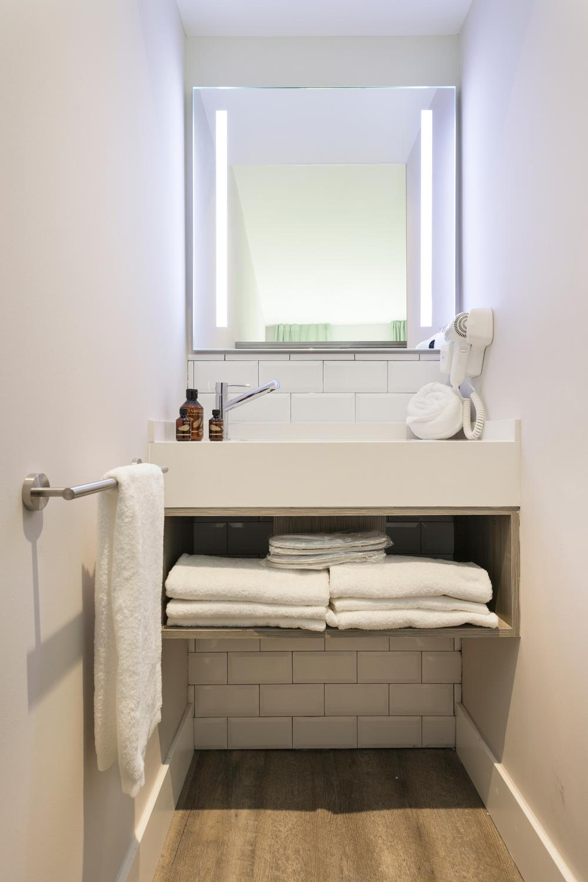 Single Room photo 3