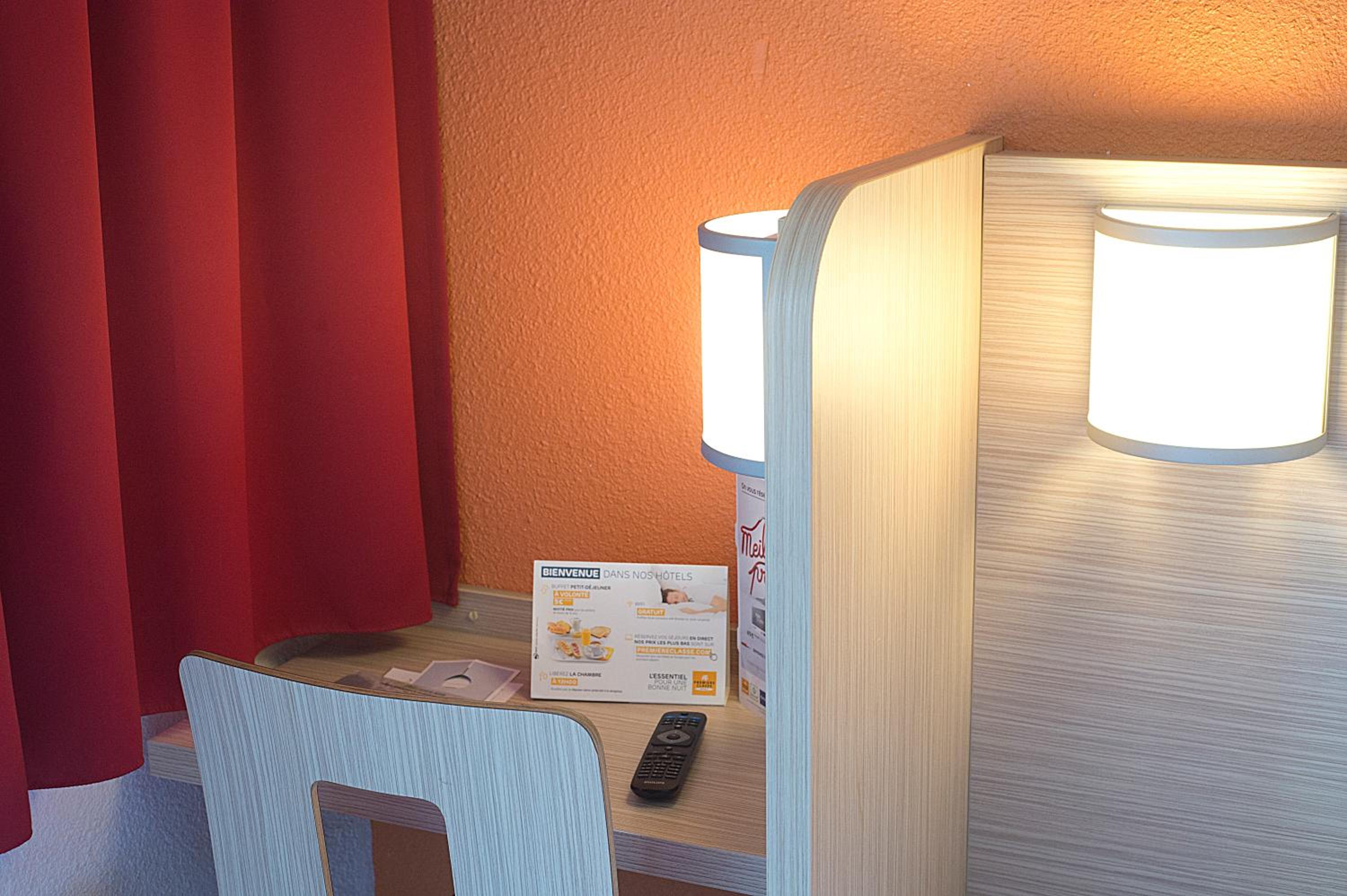 Twin Room - Photo 2