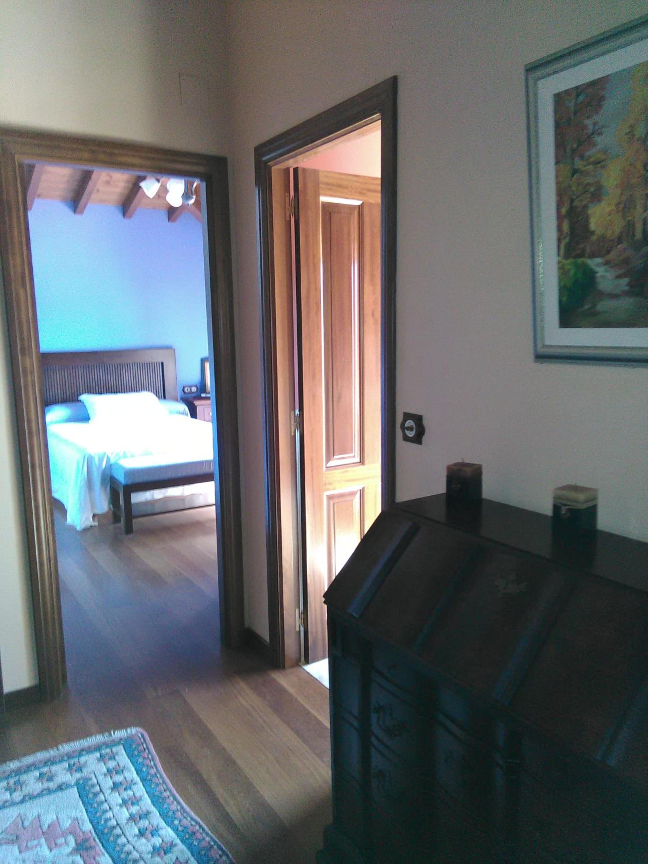Four-Bedroom House photo 2