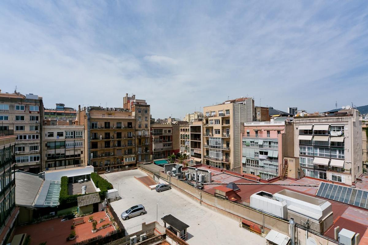 Deluxe Two-Bedroom Apartment - Passeig de Gracia, 51 photo 3