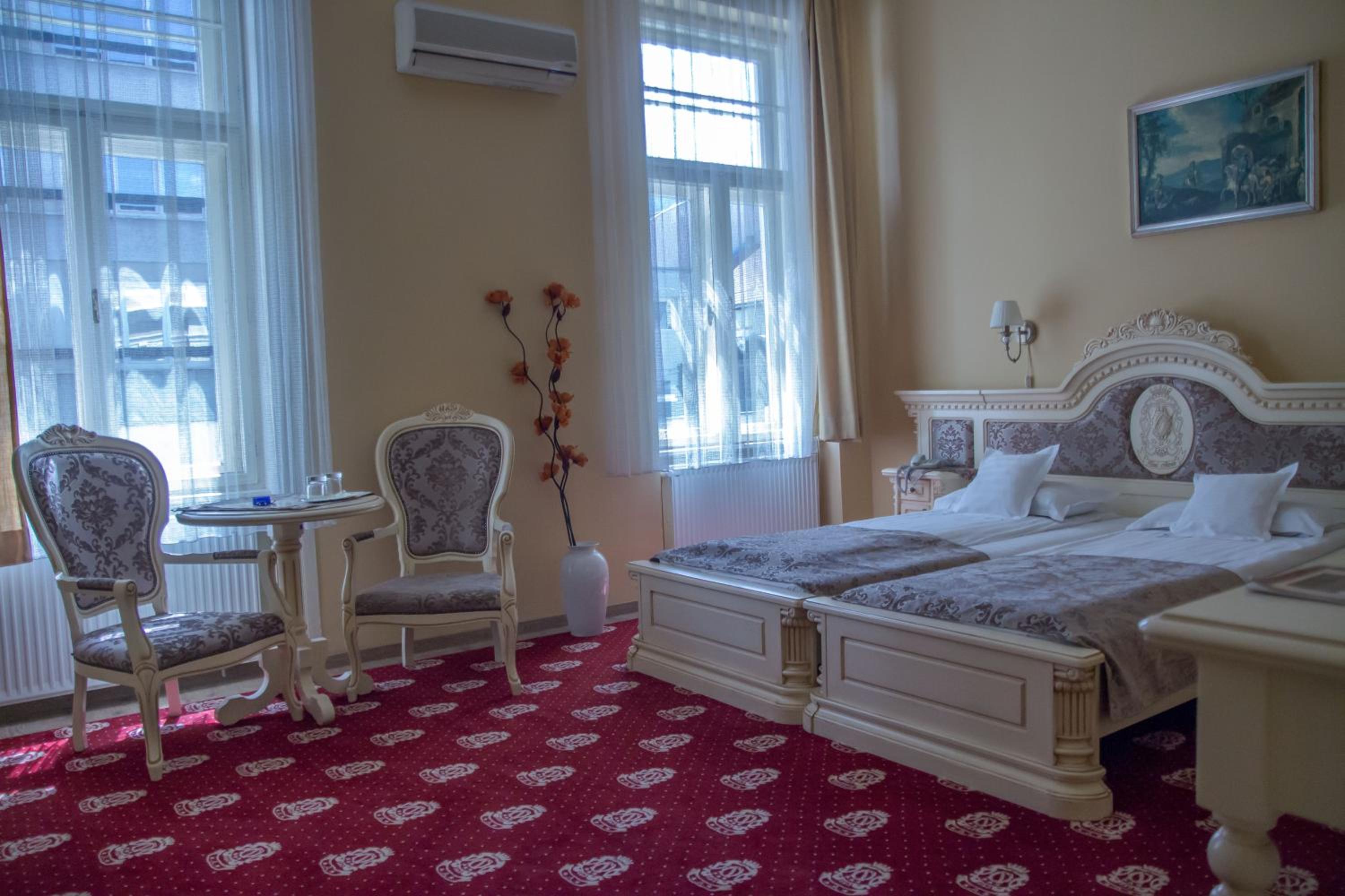 Standard Double Room photo 1