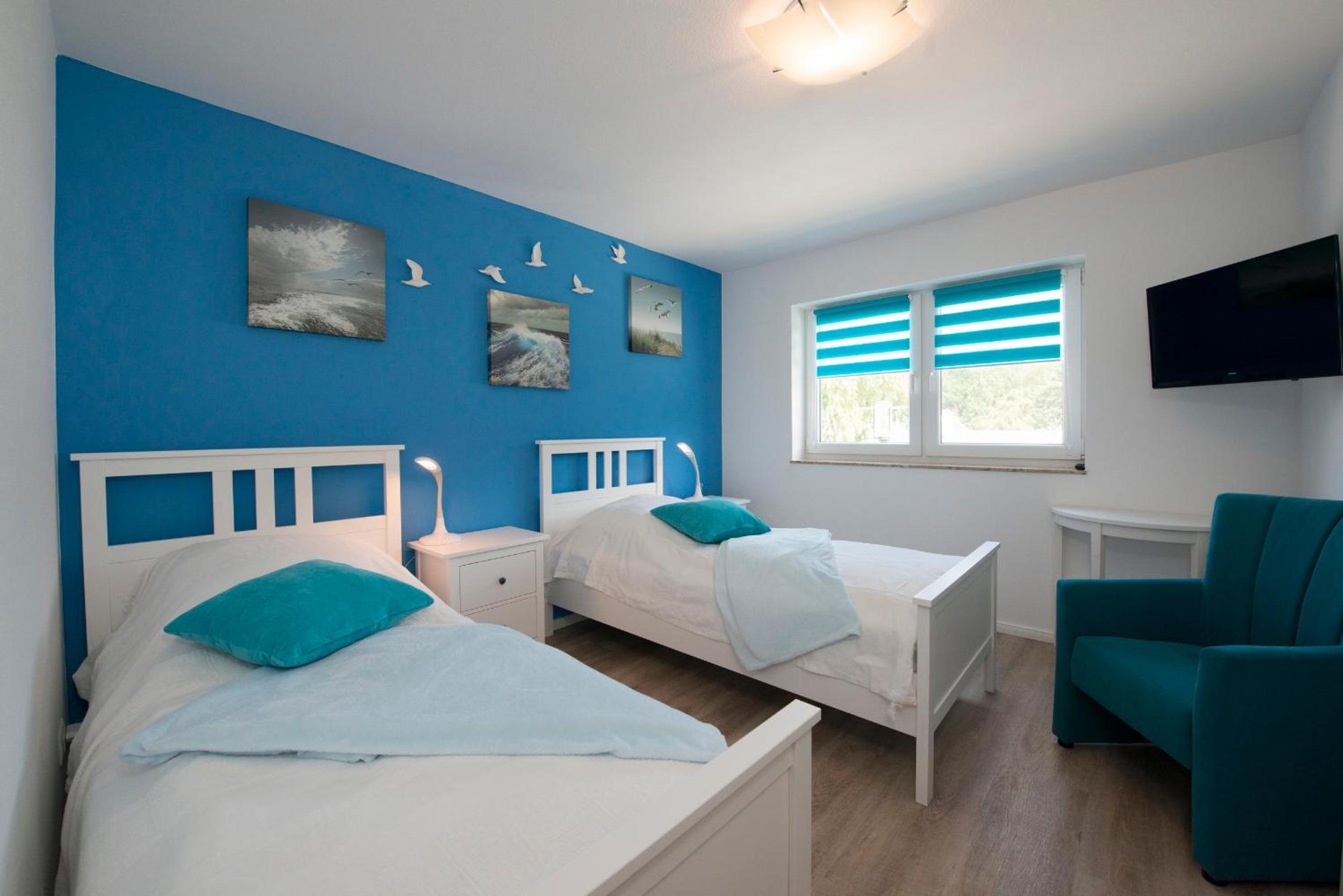 Three-Bedroom House photo 1