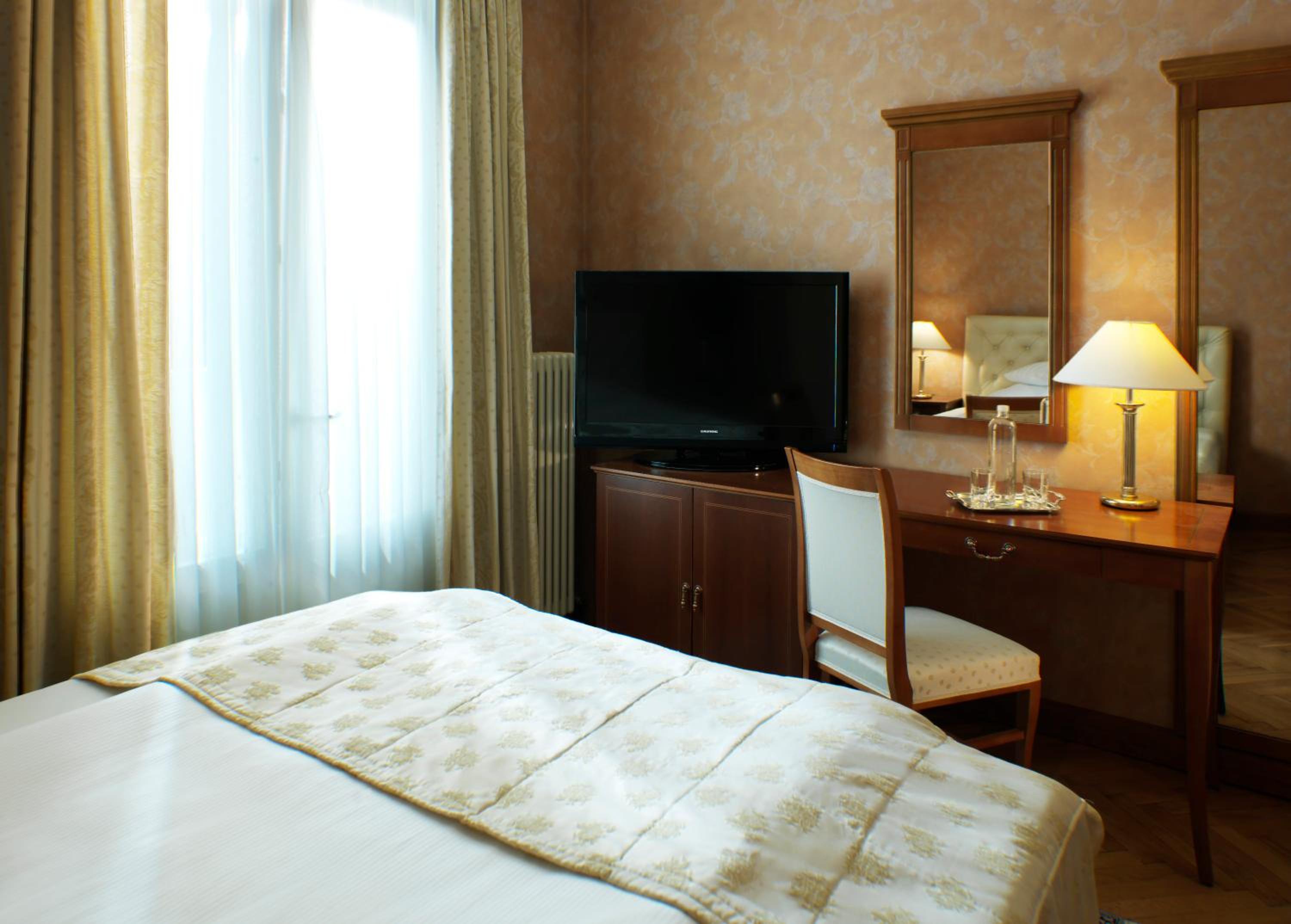Single Room with Balcony photo 3