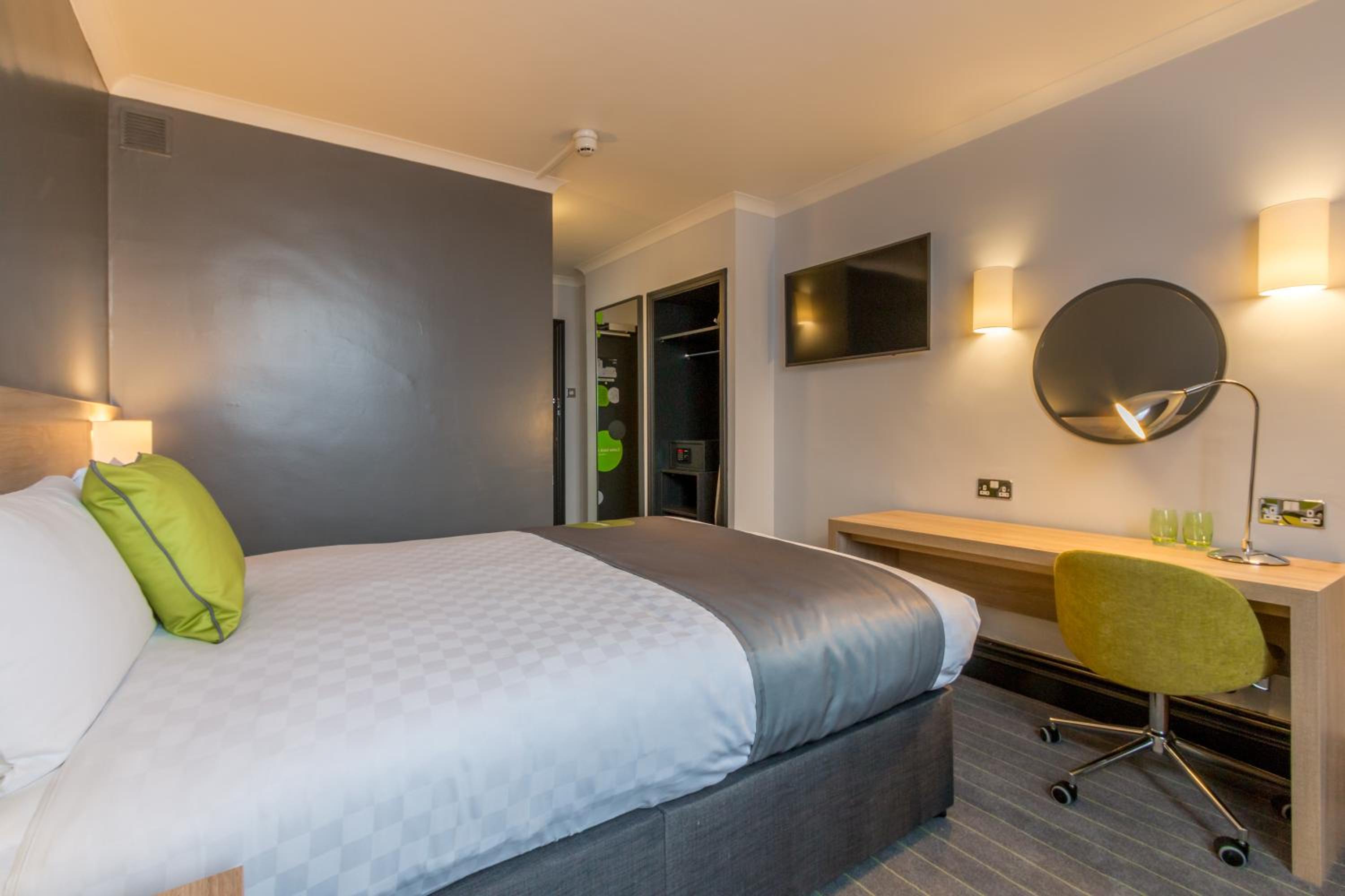 Single Room