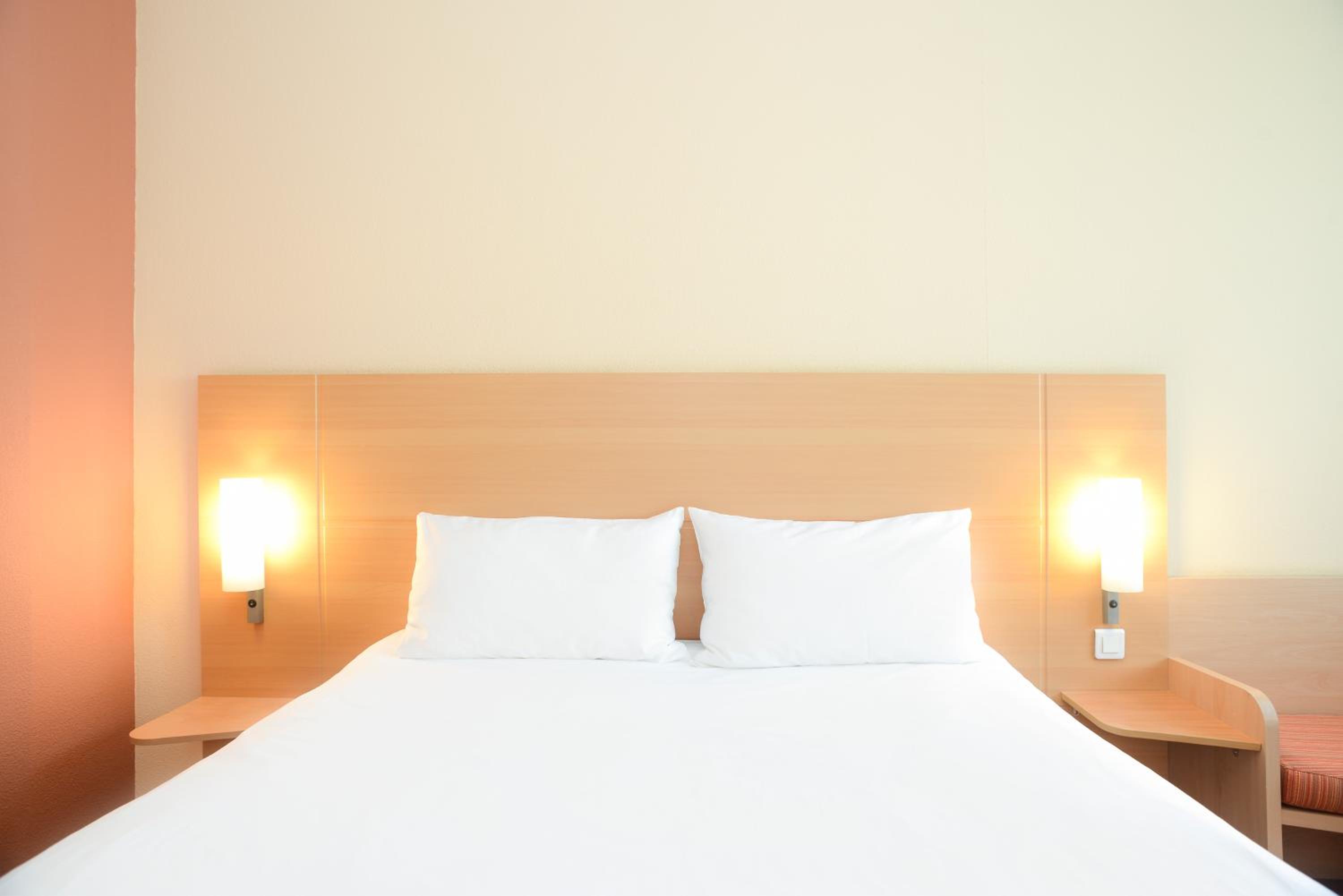 Double Room - Photo 5