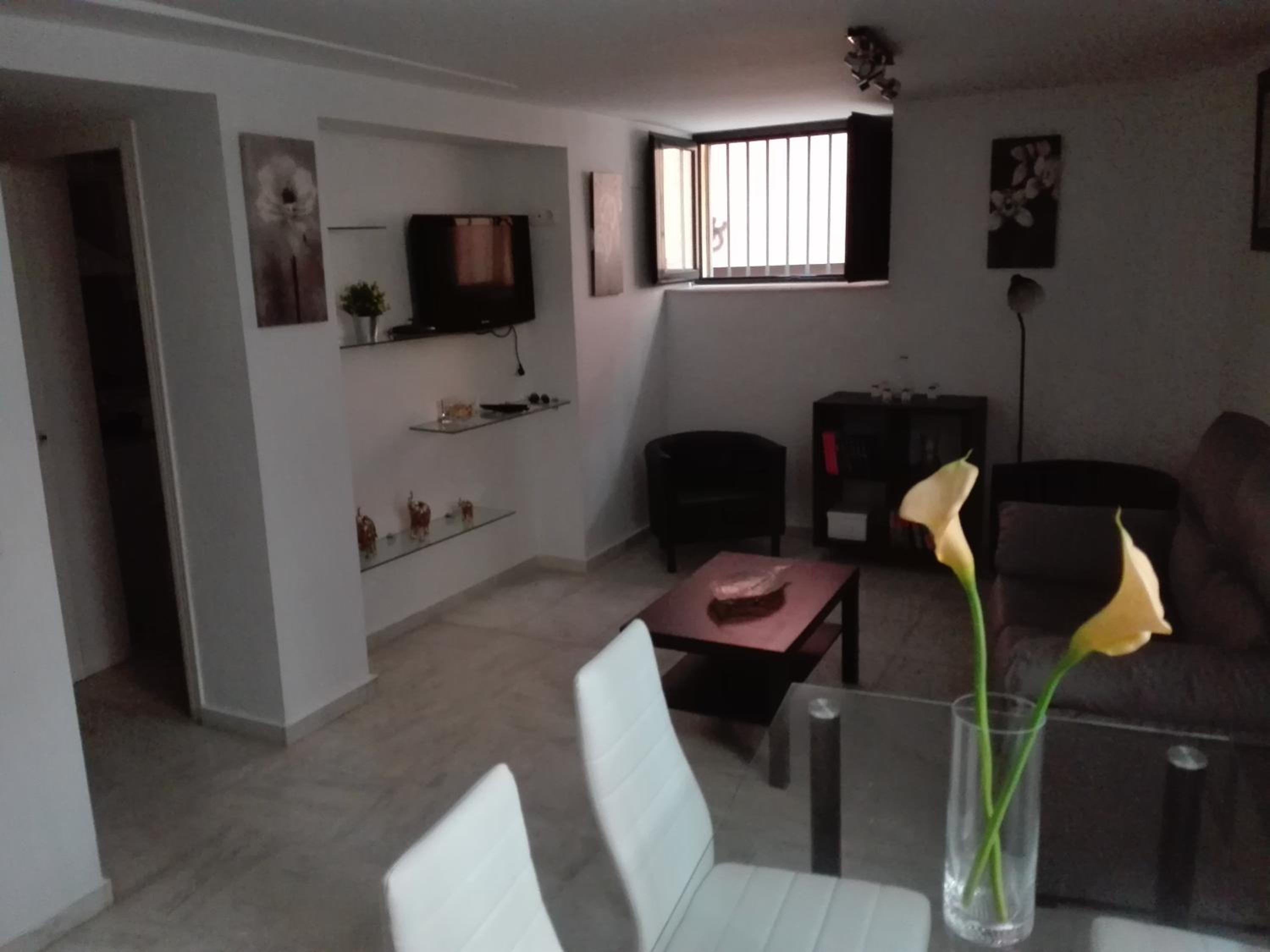 Deluxe Apartment - Photo 3