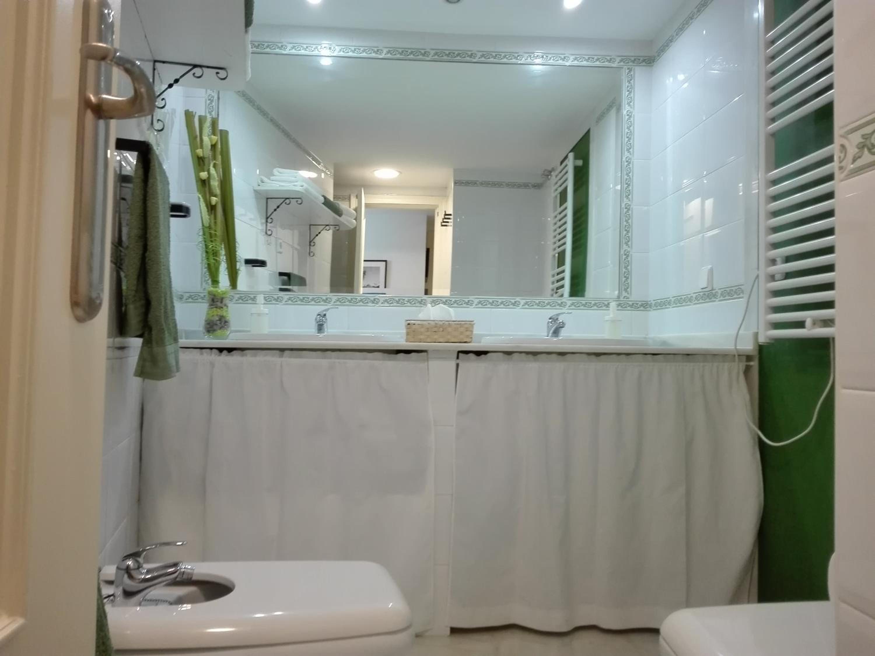 Deluxe Apartment - Photo 4