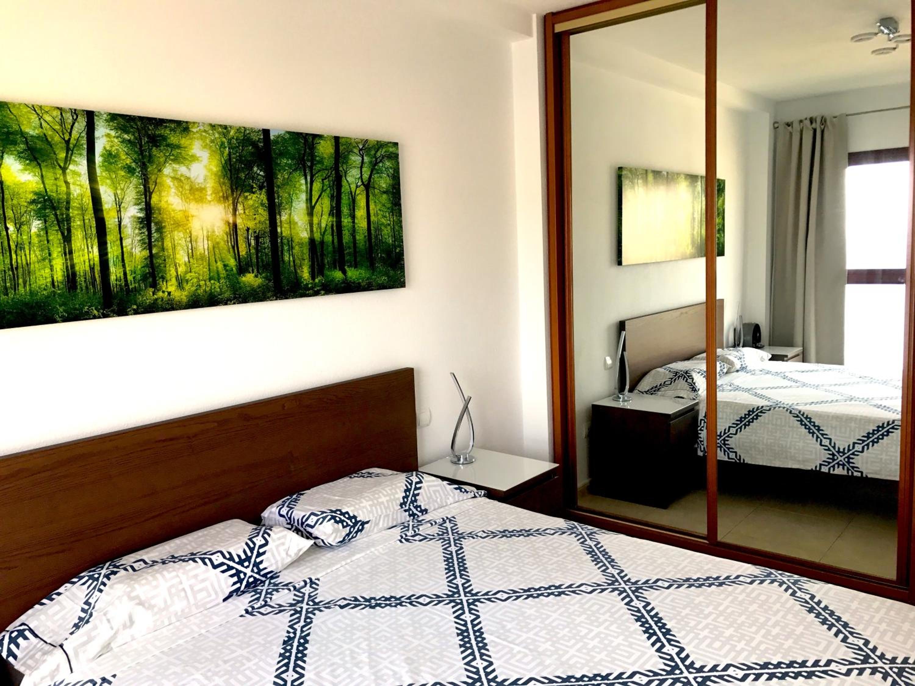 Apartamento de Dos Habitaciones con Vista al Mar (4 Adultos)