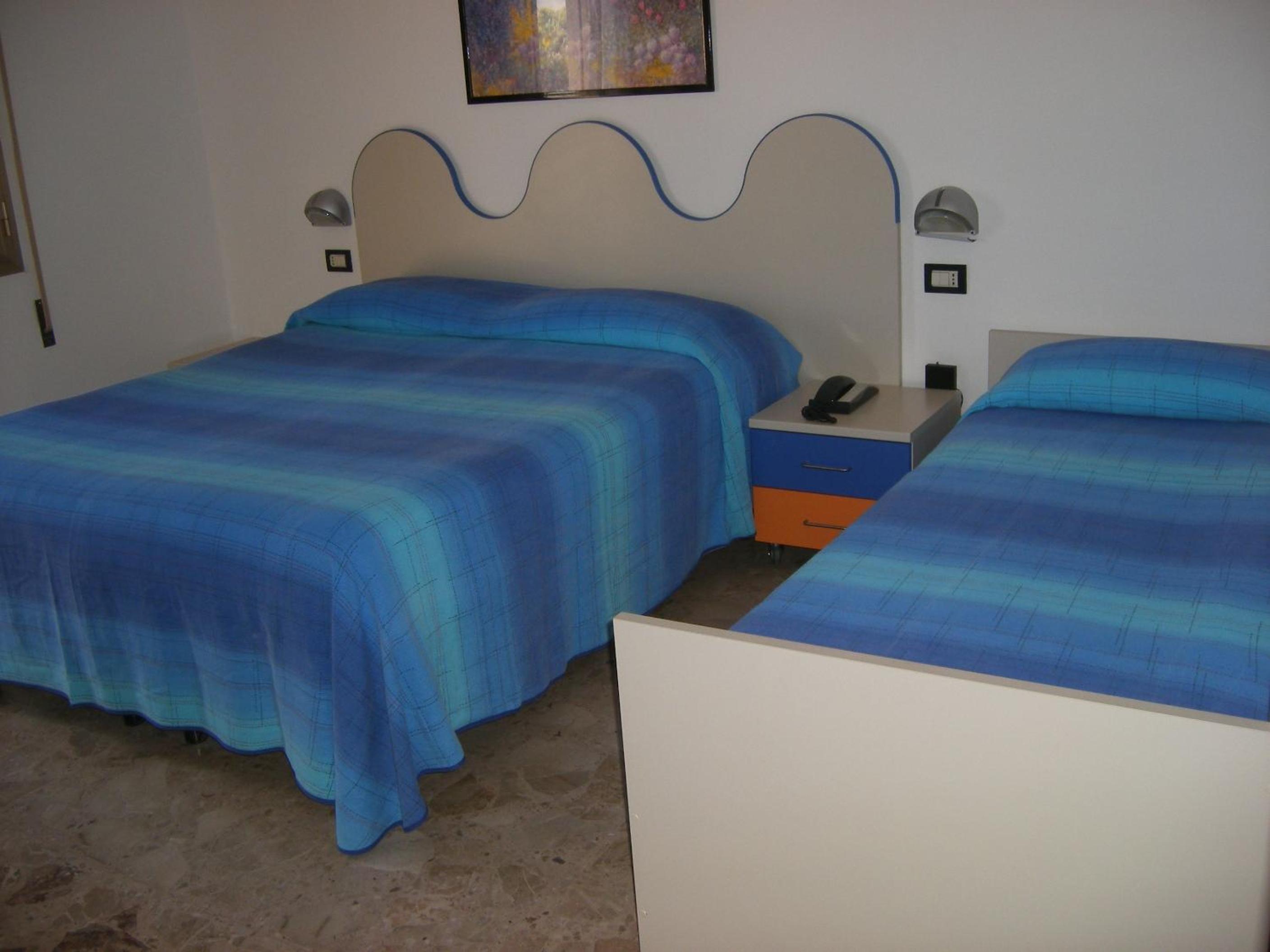 Triple Room - Photo 3