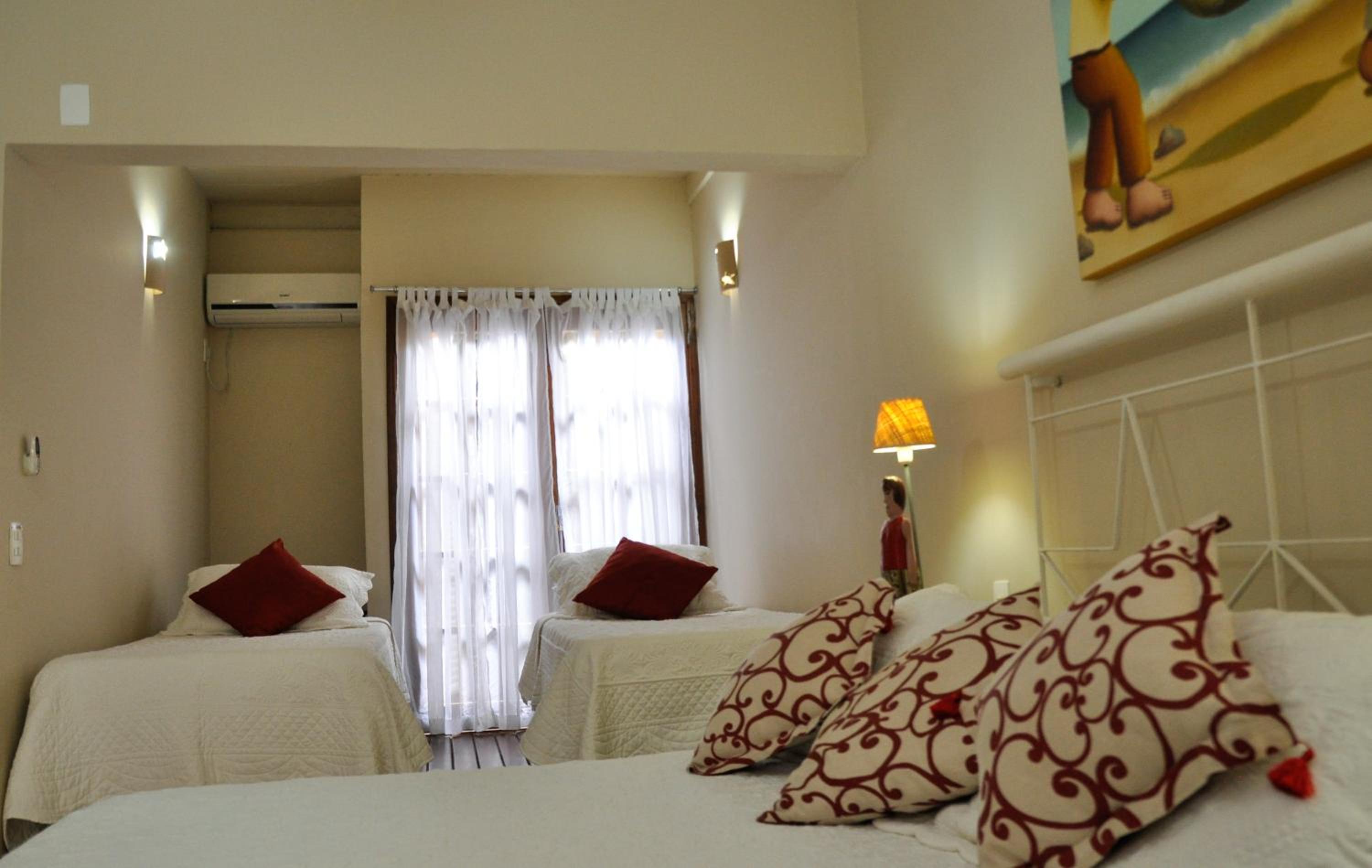 Quadruple Room with Balcony photo 2