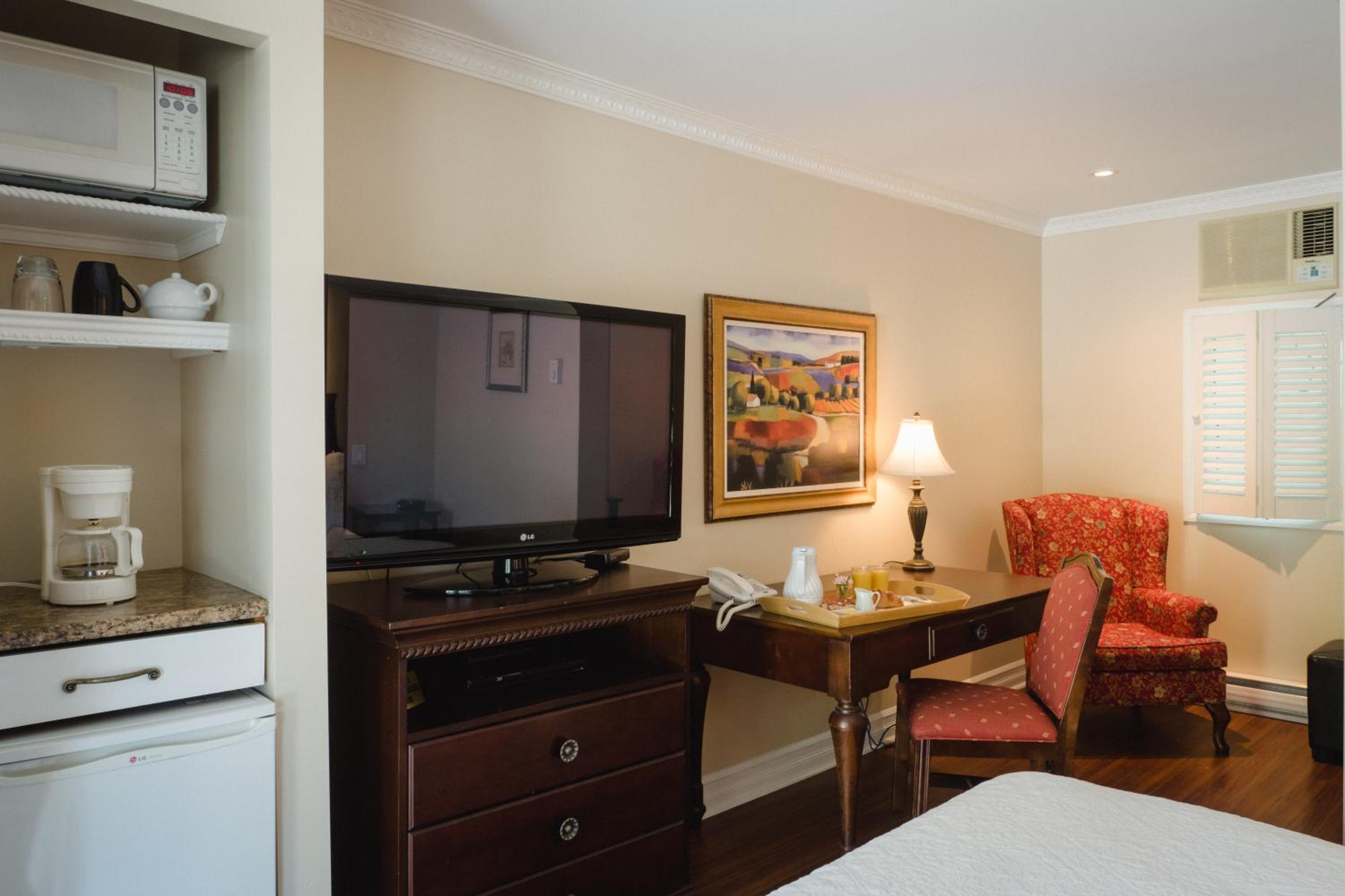 Deluxe Queen Room photo 1