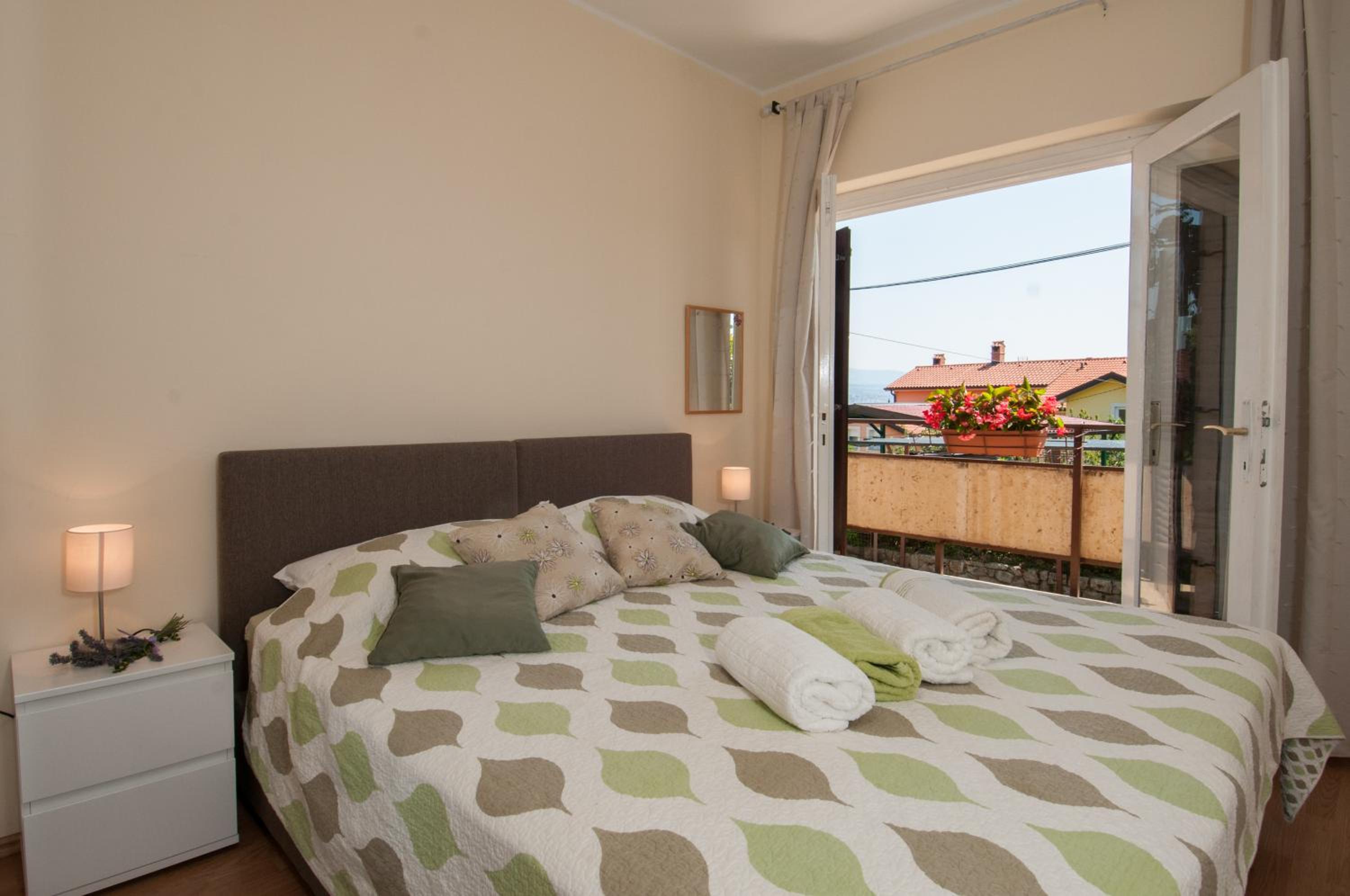 Two-Bedroom Apartment with Terrace photo 1