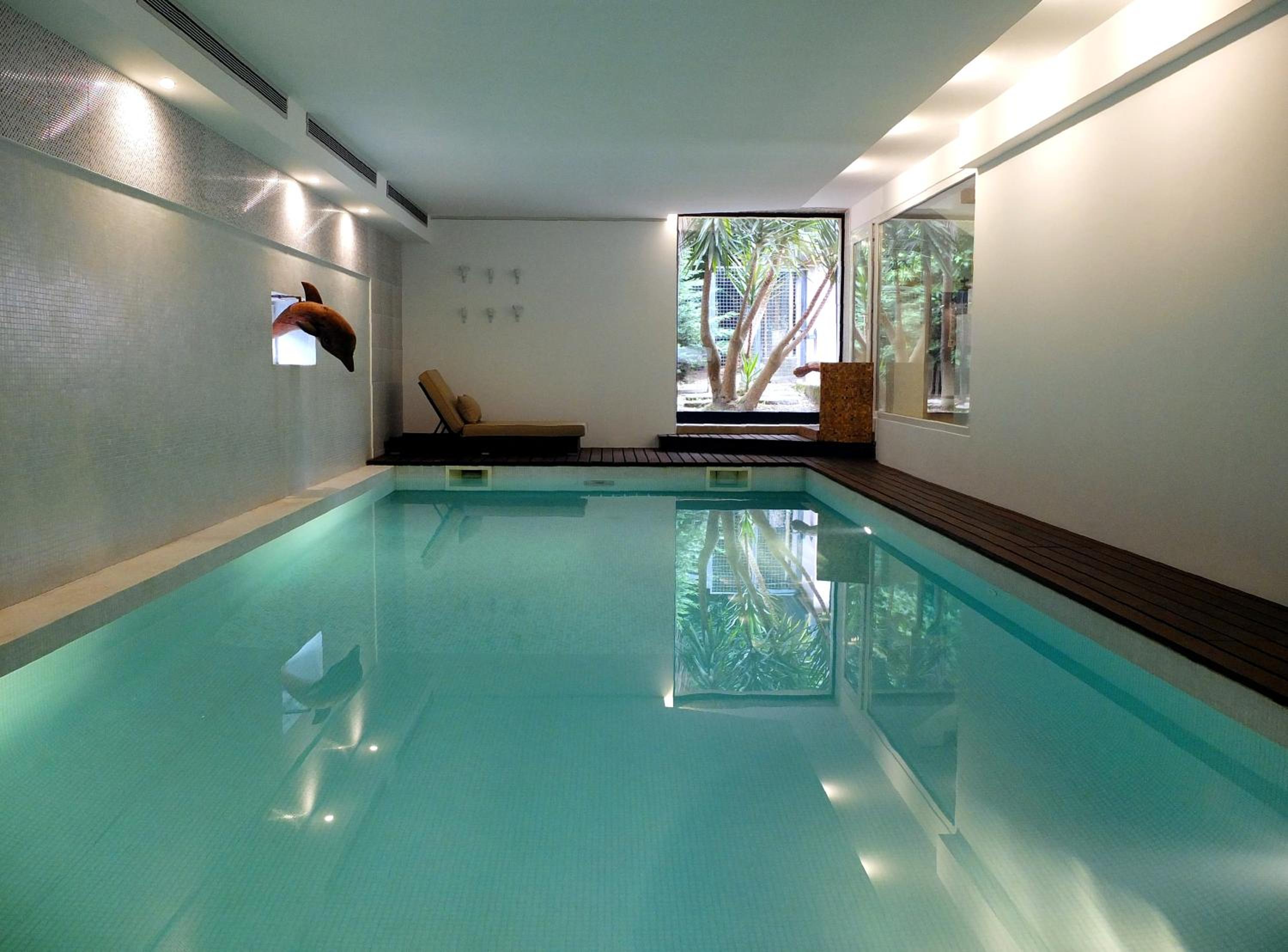 Three-Bedroom Villa - Photo 44