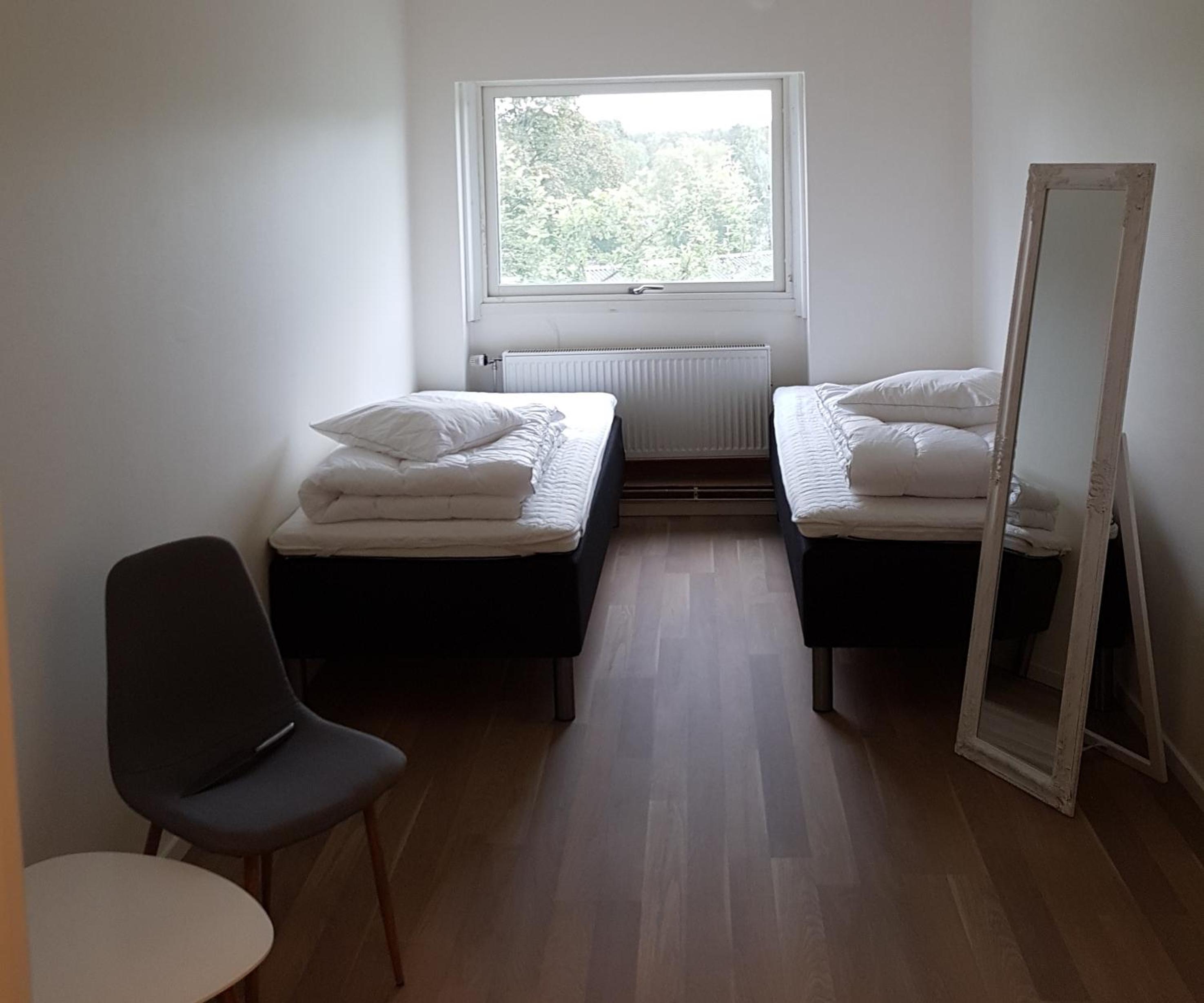 Quadruple Room with Shared Bathroom photo 3