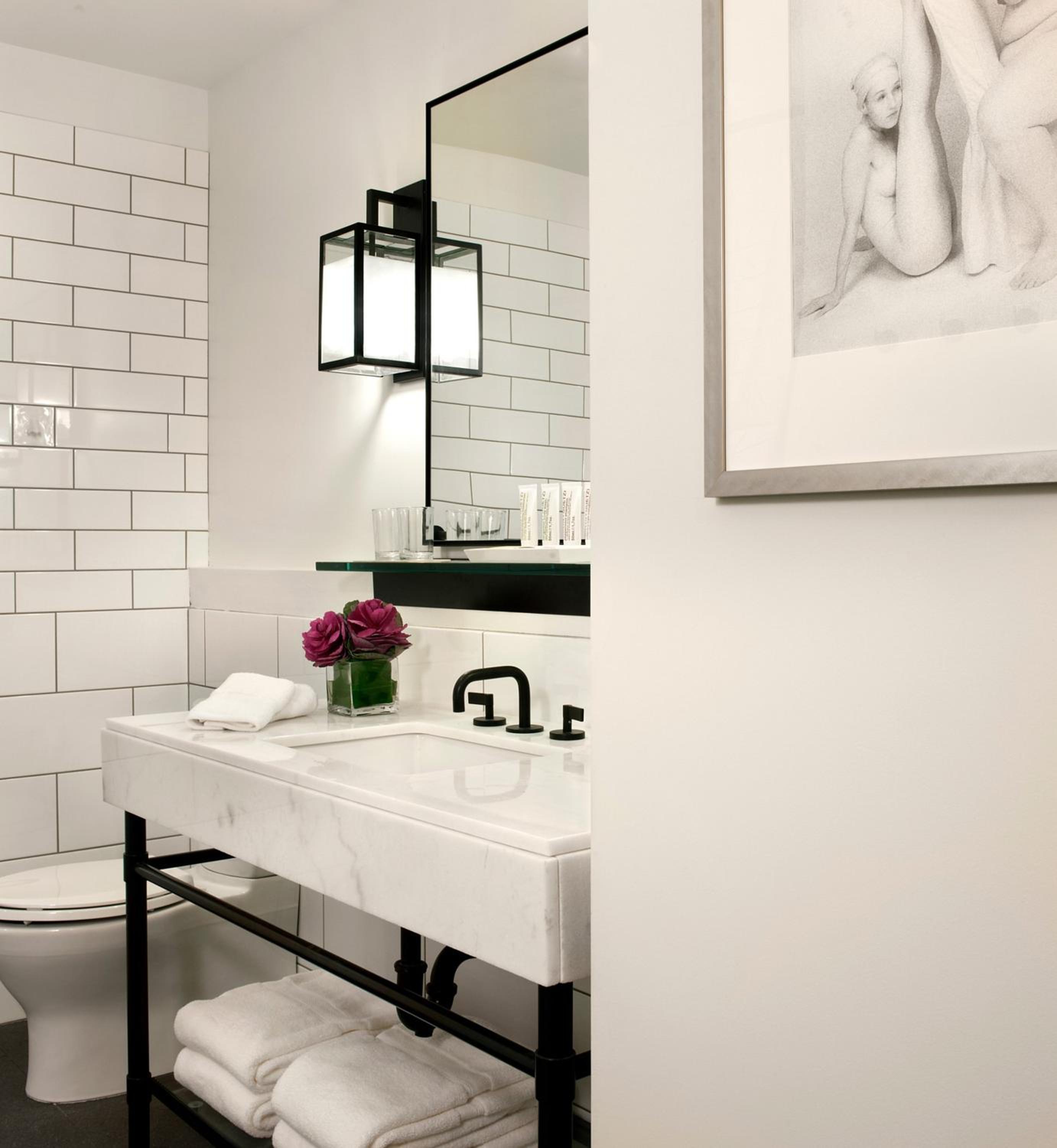 Deluxe Queen Room - Photo 4