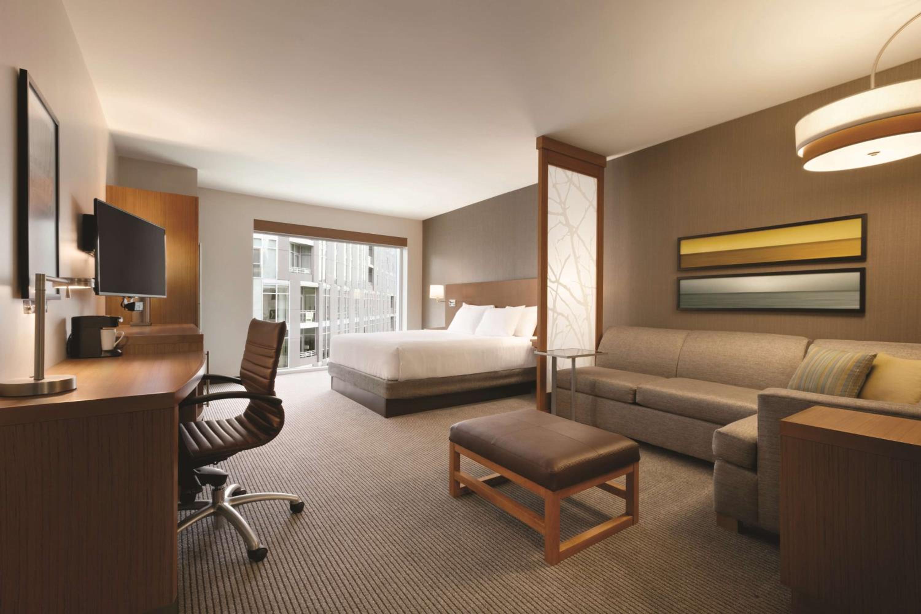 King Room with Sofa Bed - High Floor