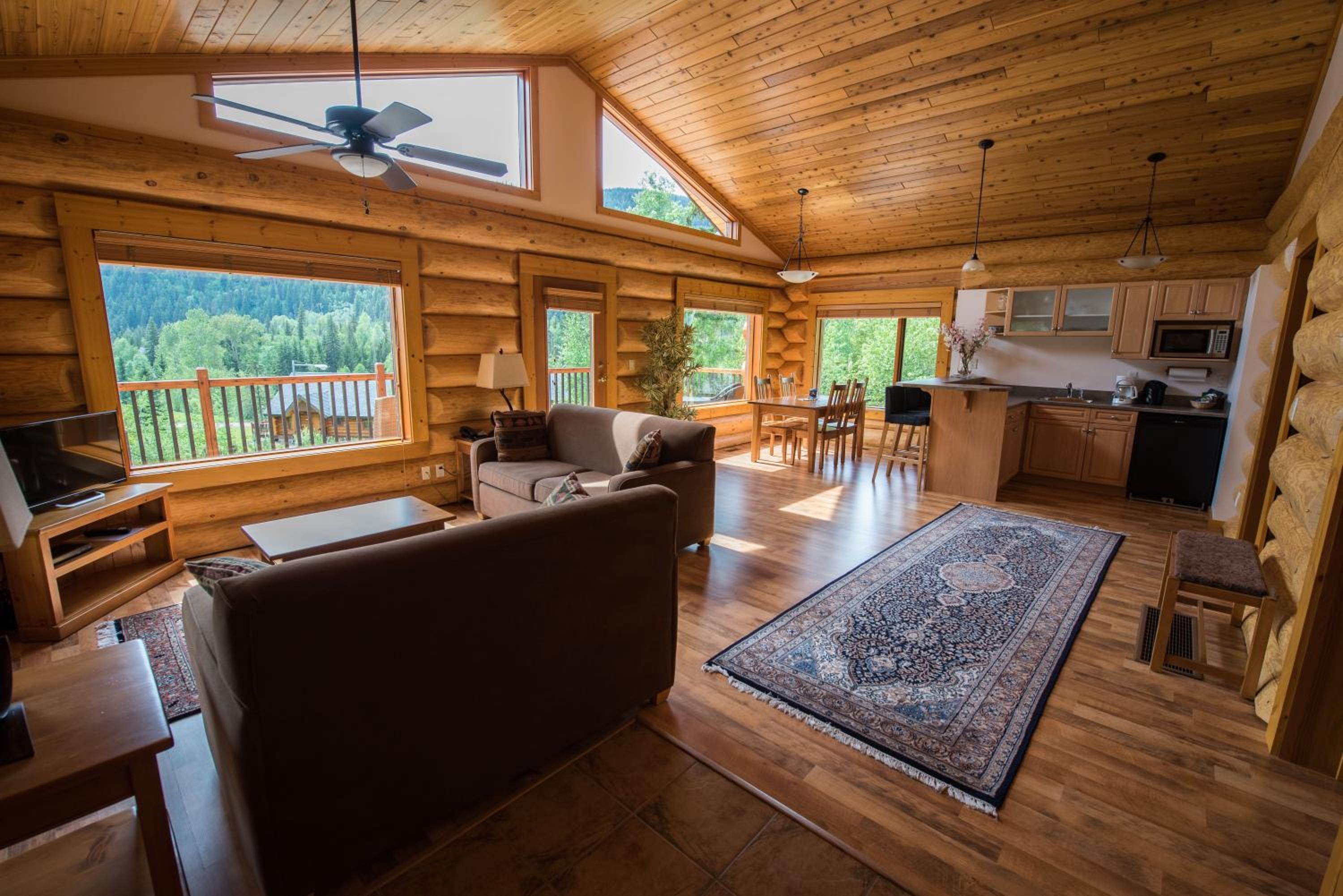 Two-Bedroom Cottage photo 1