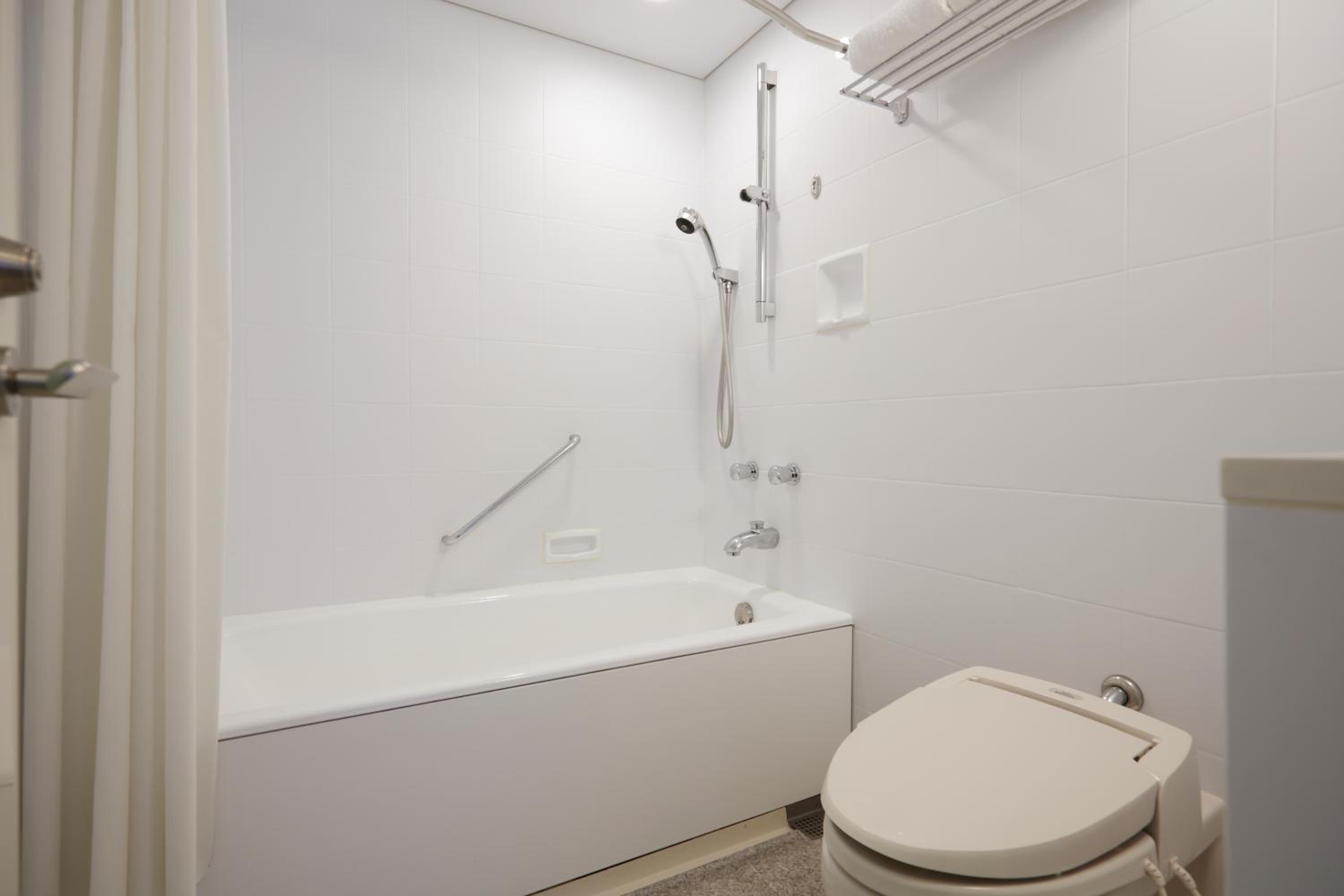 Stylish Twin Room - Non-Smoking - Photo 11