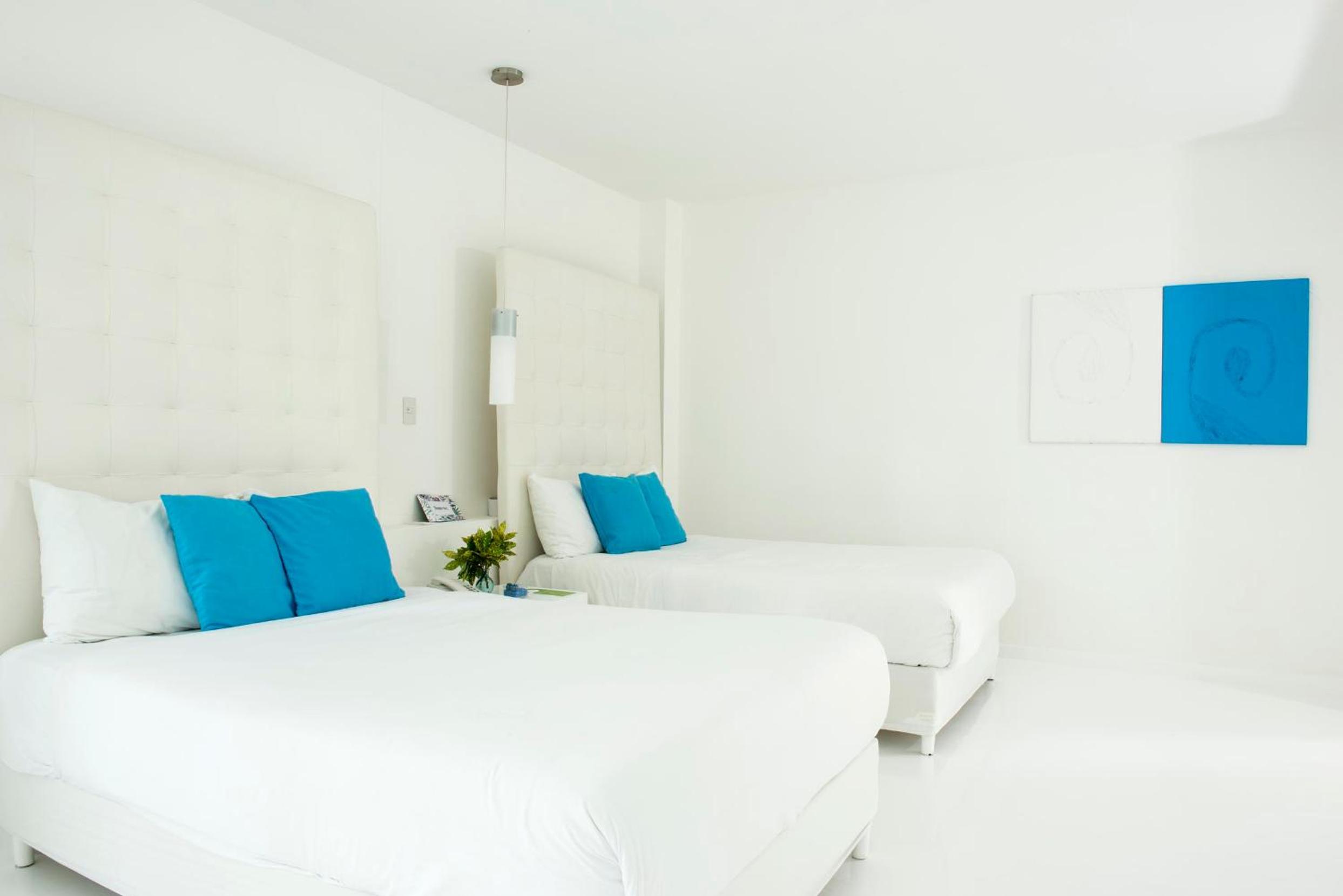 Deluxe Room 2 Double Beds - Photo 17