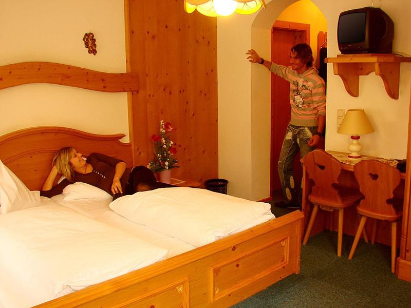 Double Room - Photo 3