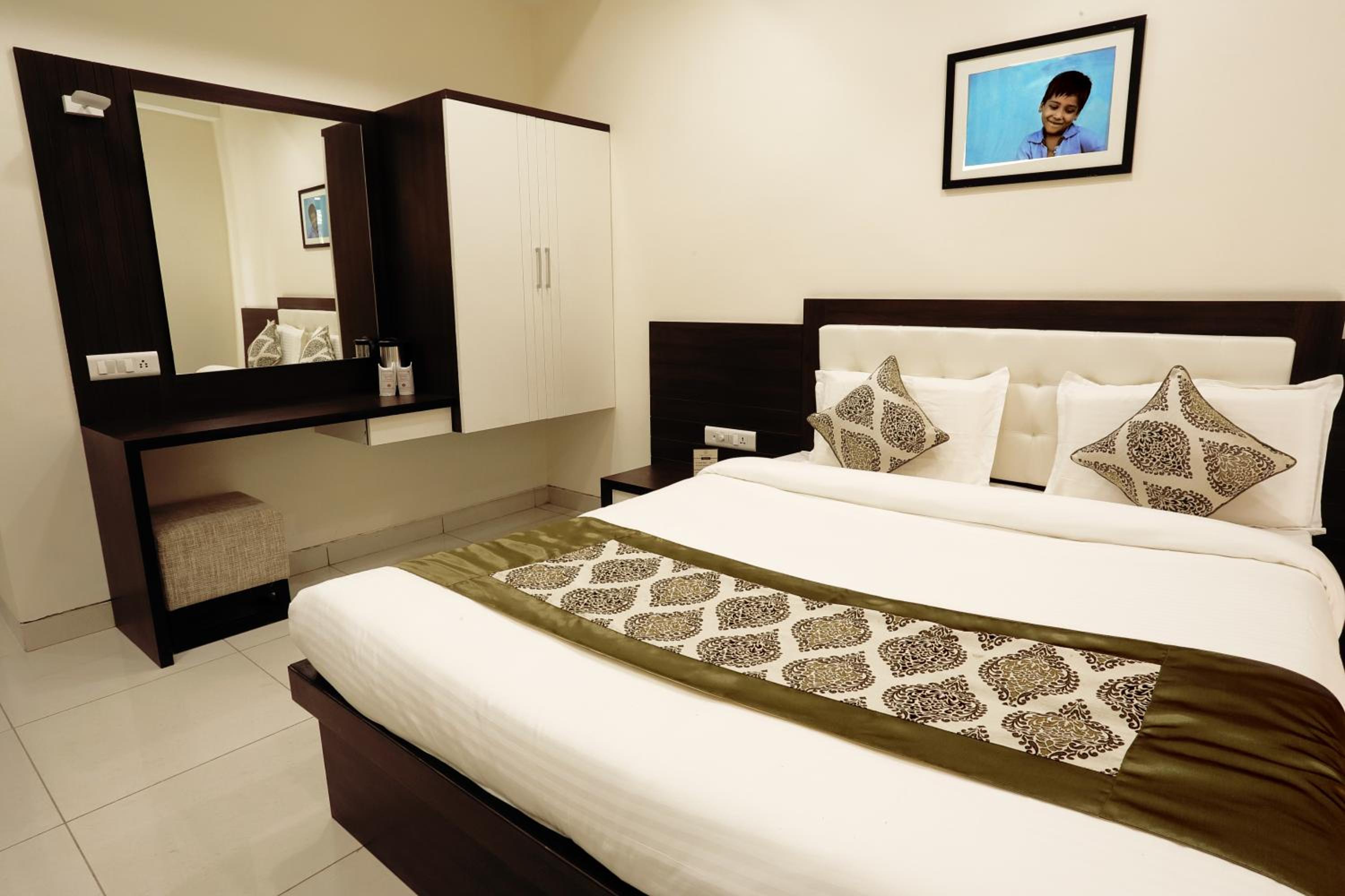 Deluxe Double Room - Photo 6