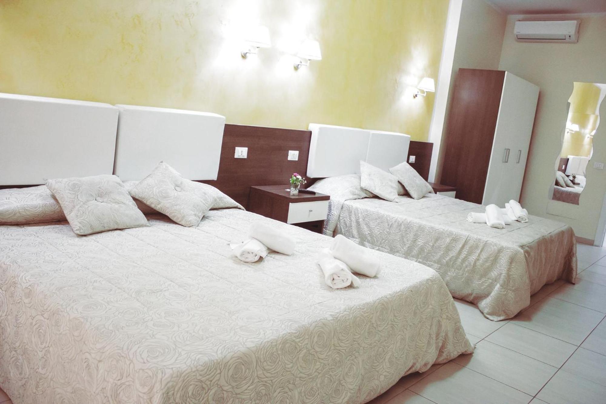 Quadruple Room photo 2