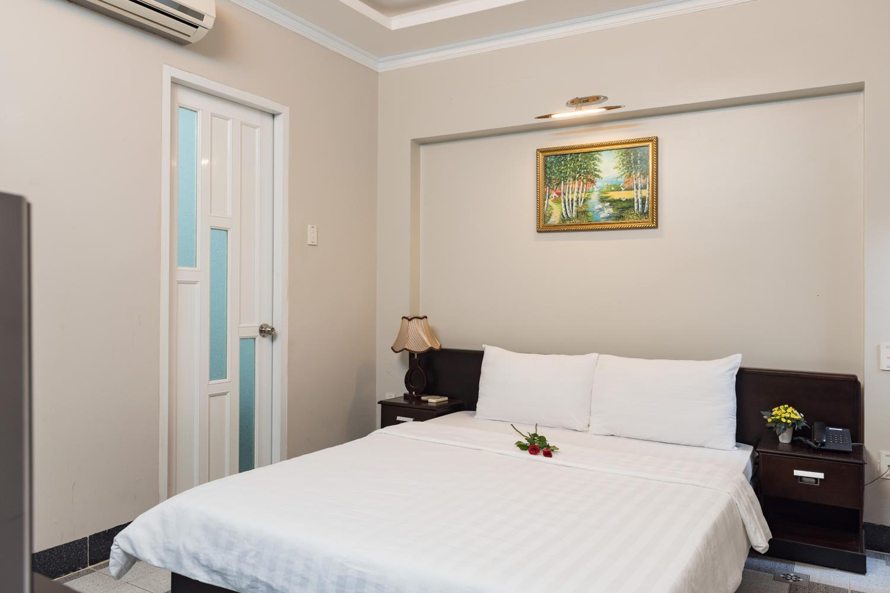 Double Room - Photo 2