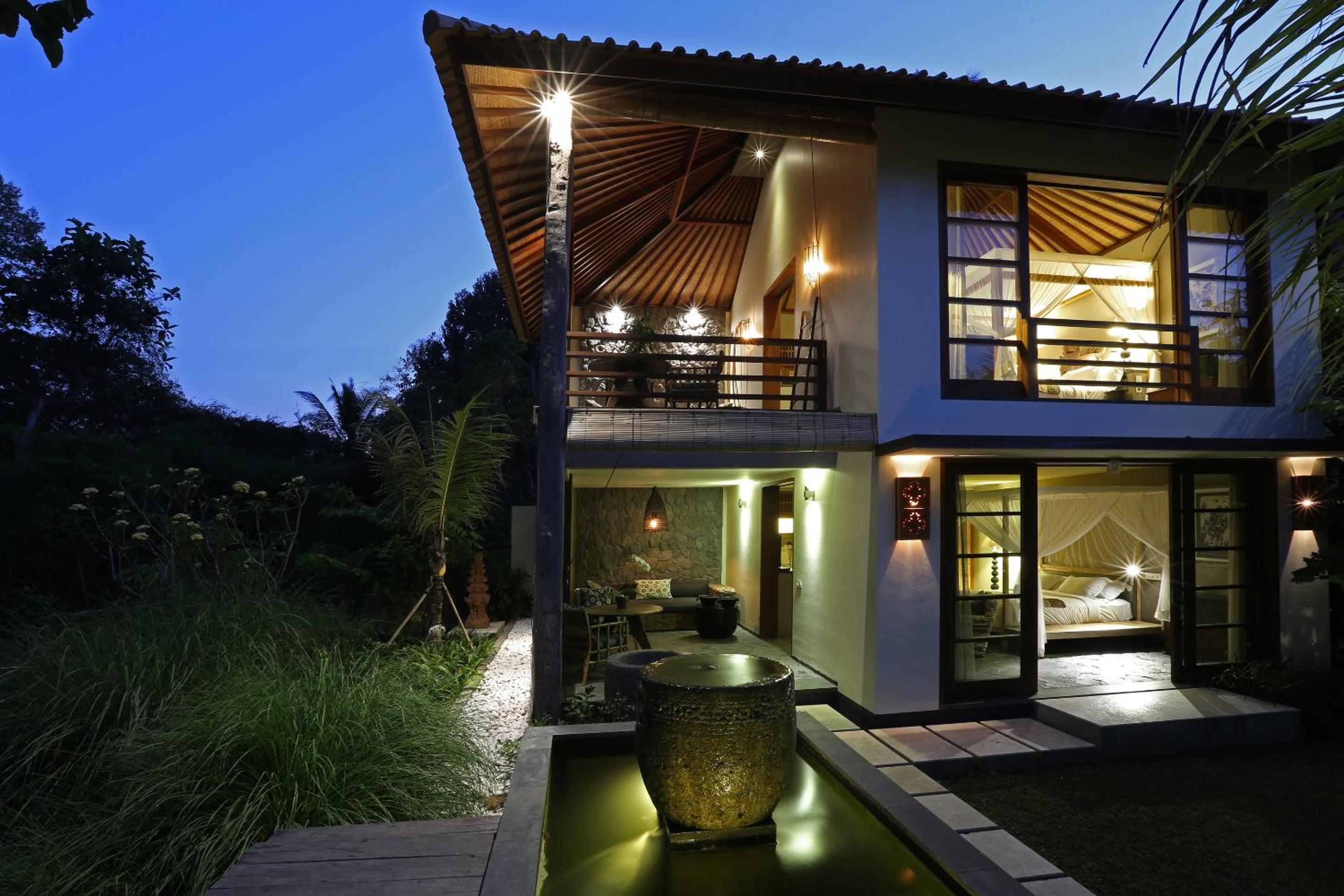 Garden Suite with Bath Tub and Daily Afternoon Tea