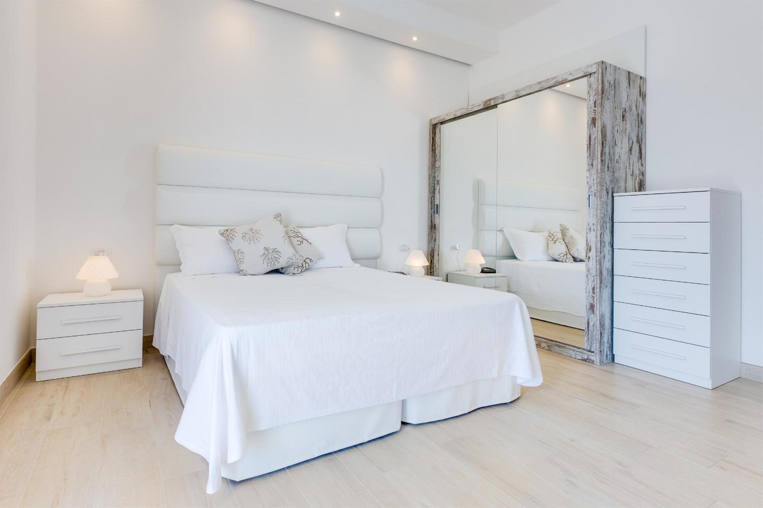Superior Double or Twin Room with Sea View