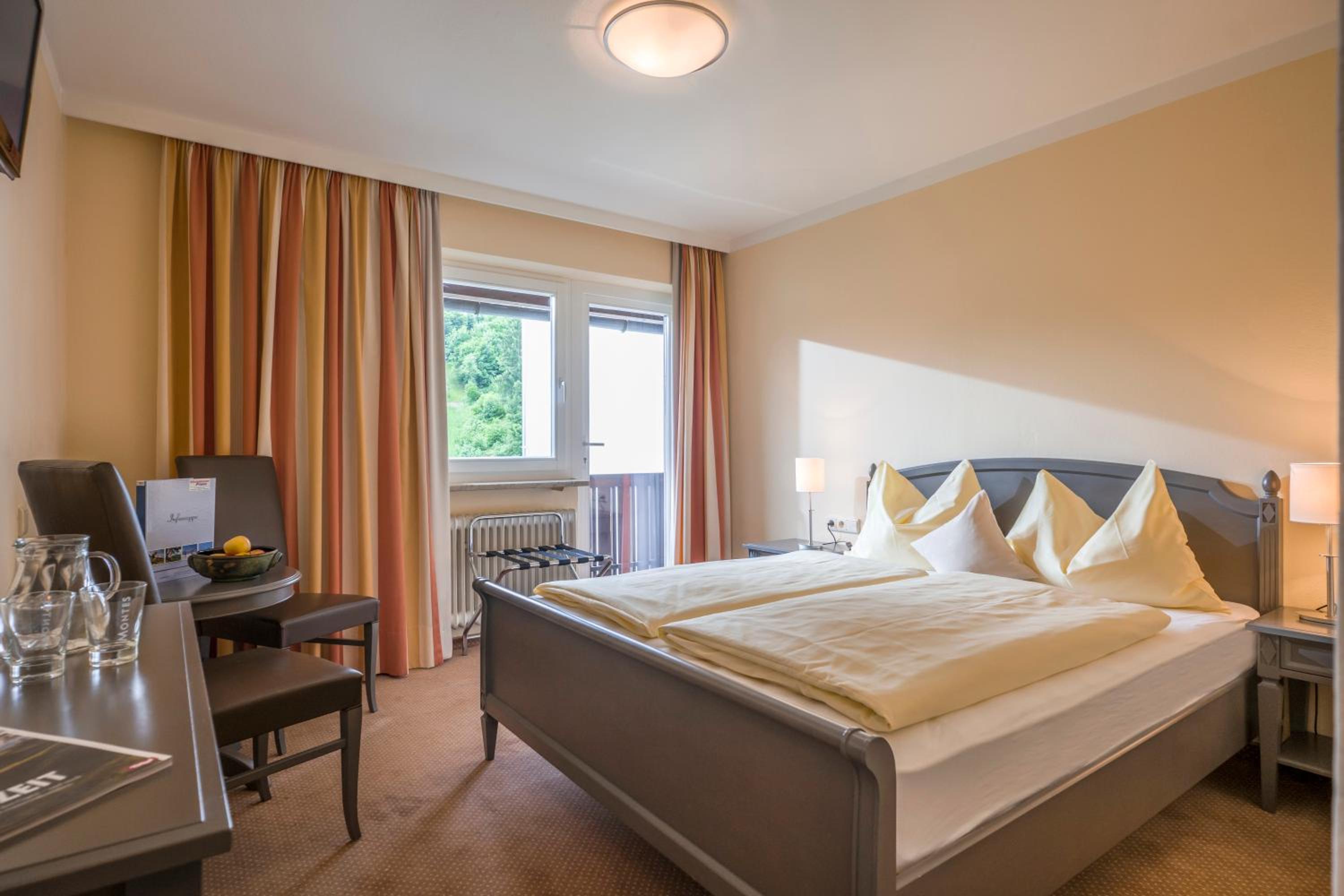 Double Room with Balcony photo 3