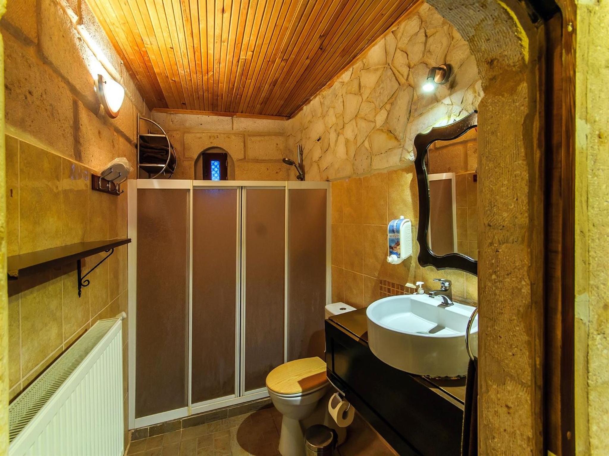 Deluxe Suite photo 3