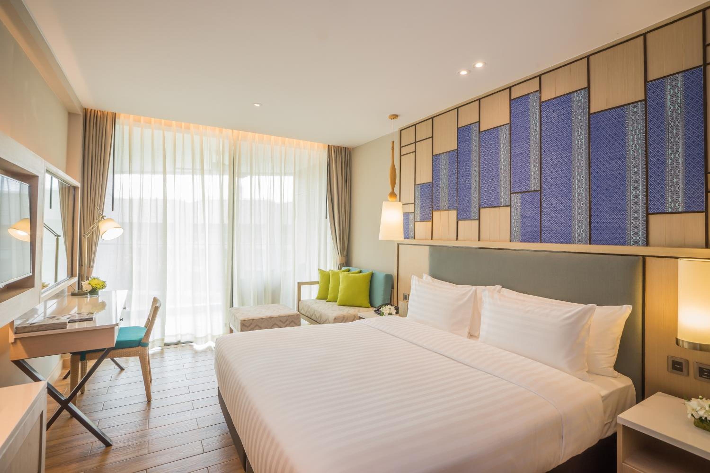 AVANI Deluxe Room — the supplier's photographs — photo 2