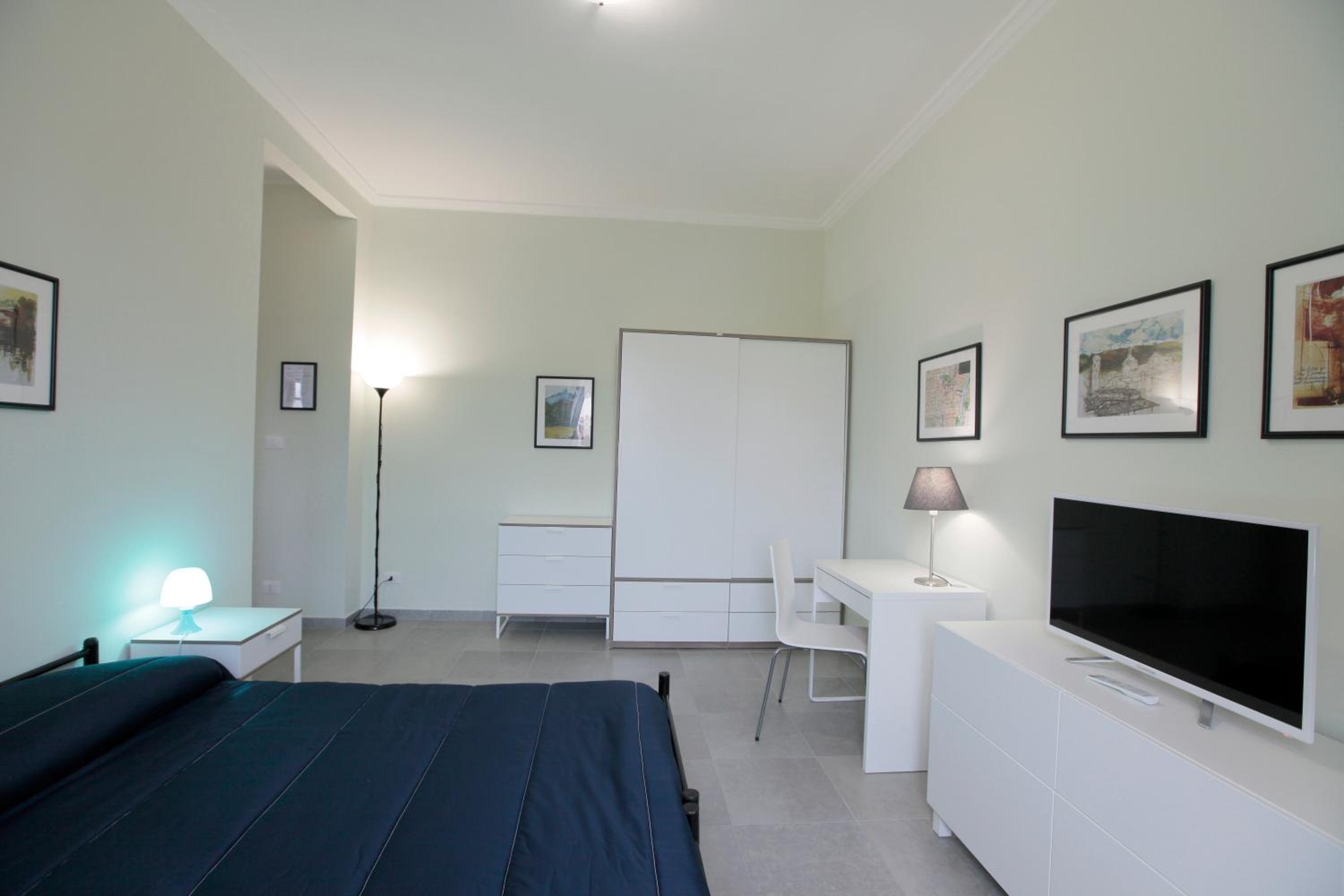 Double or Twin Room - Photo 4