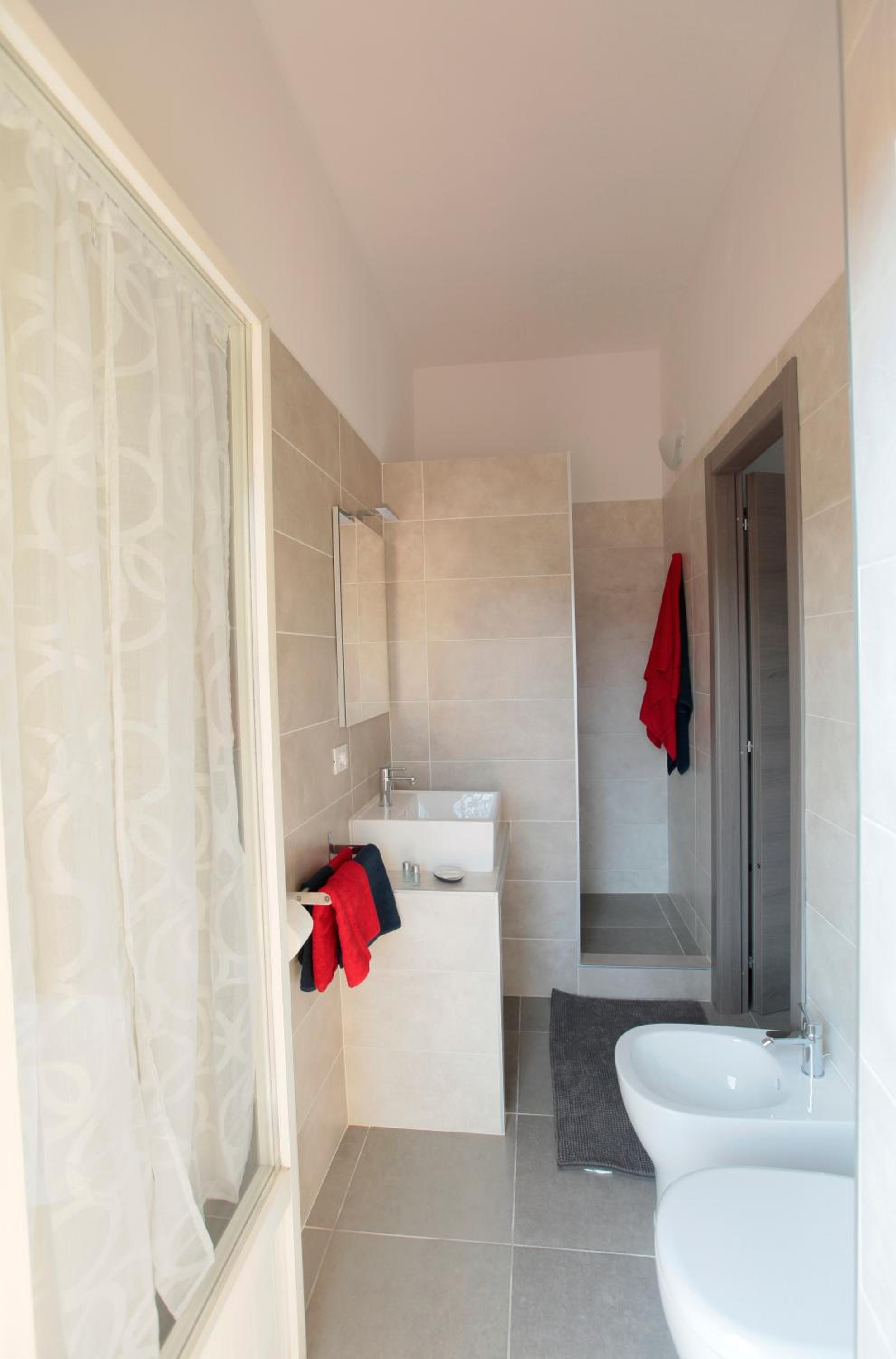 Double or Twin Room - Photo 3