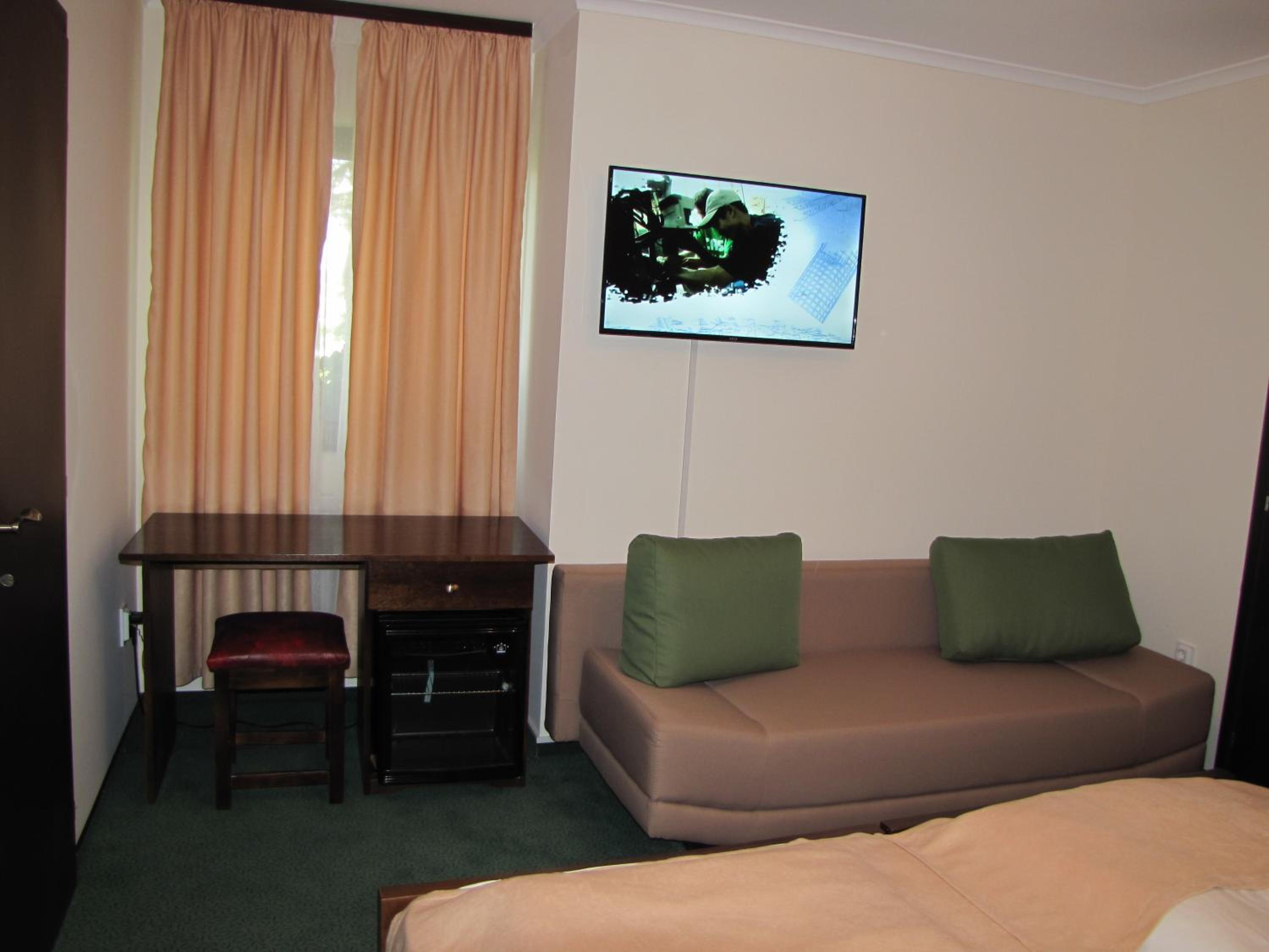 Triple Room with Garden View photo 3