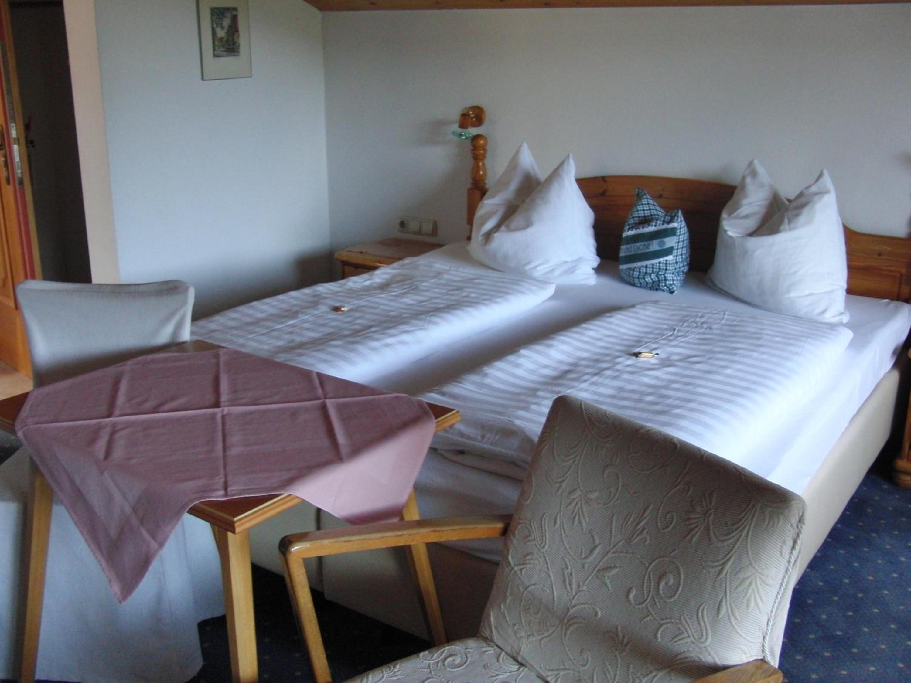 Double Room - Photo 13