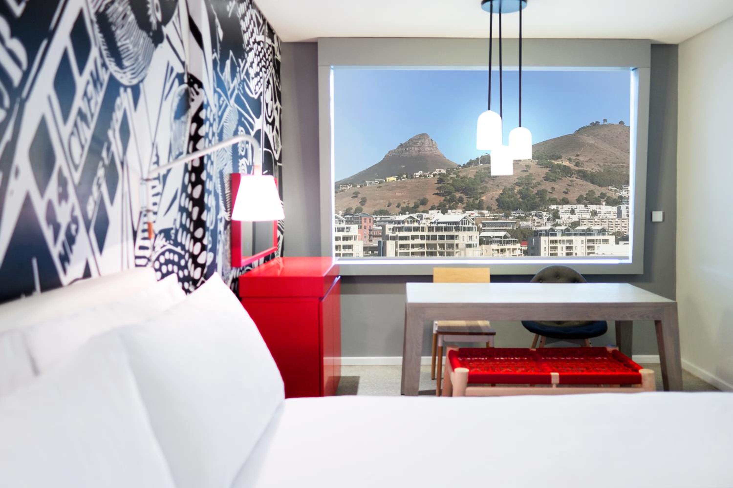 Superior Room with Mountain View - Photo 16