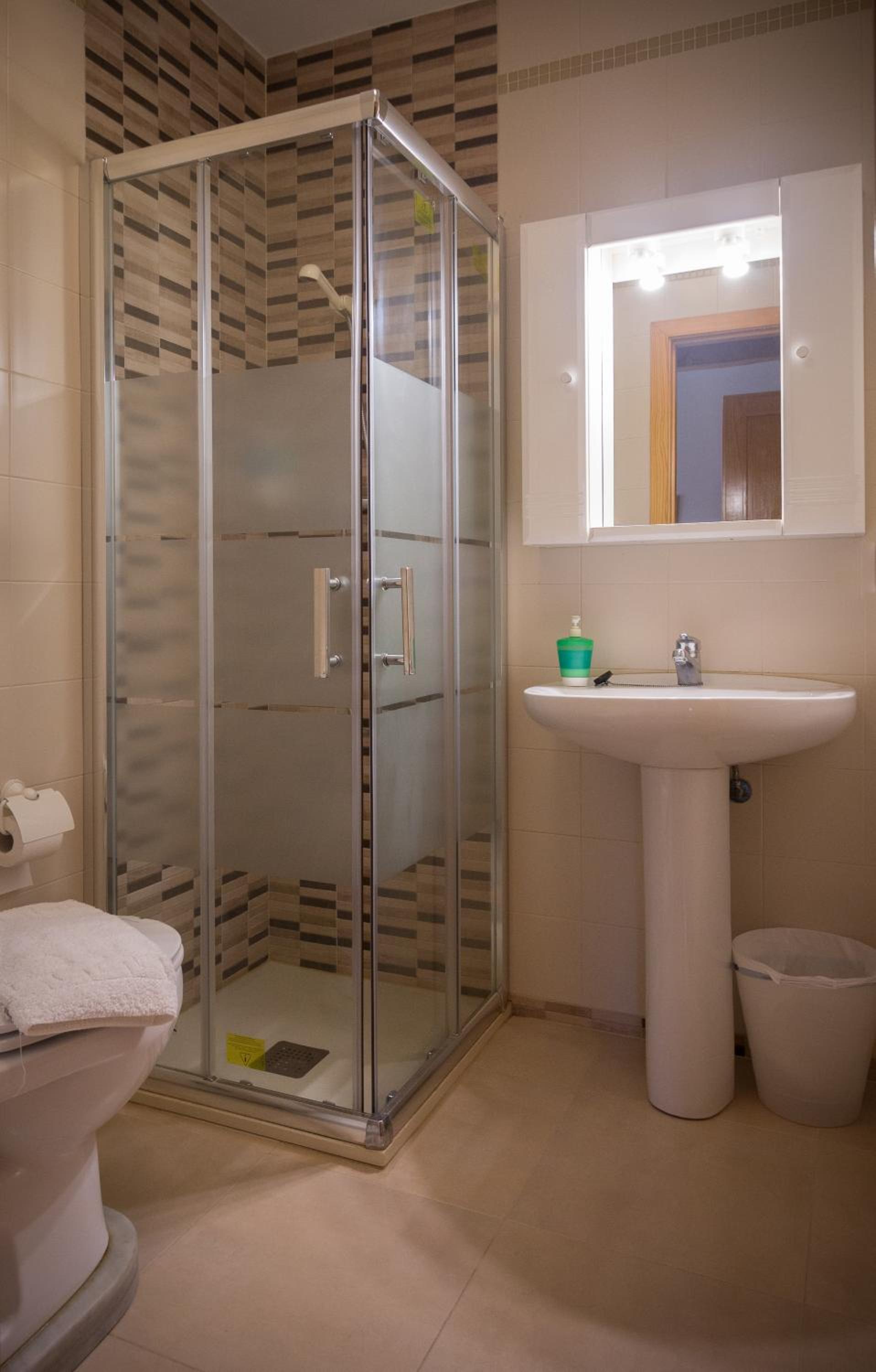 Double or Twin Room photo 2