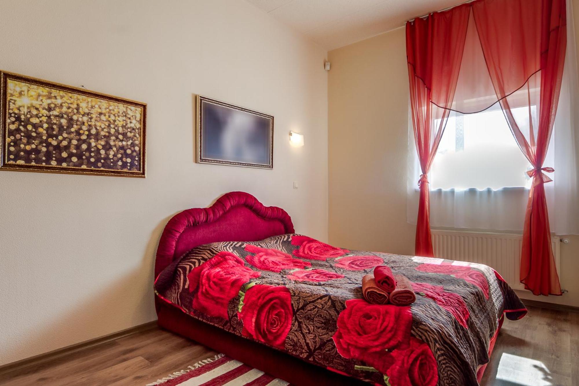 Double Room - Photo 4