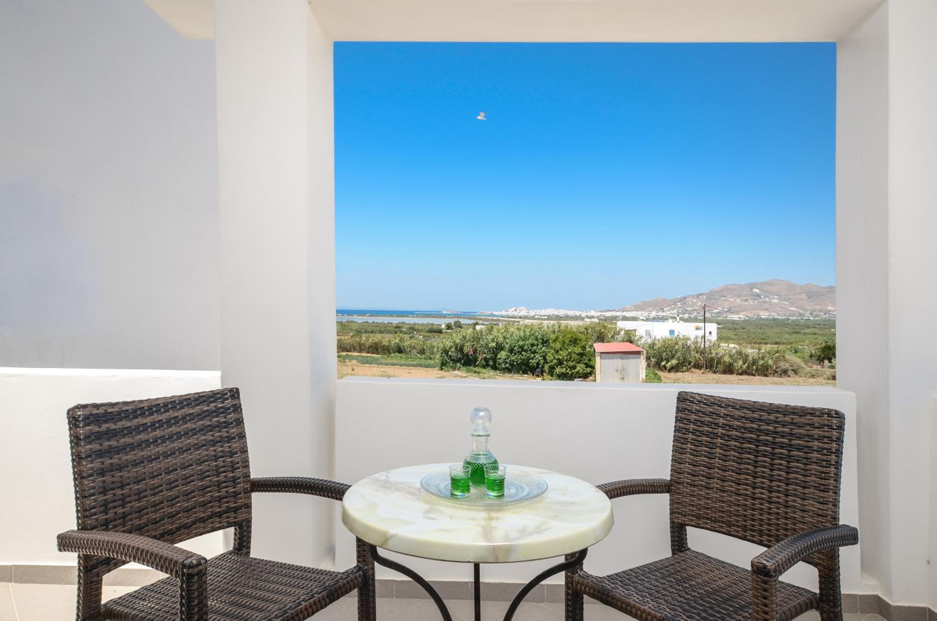 Deluxe Double Room with Balcony and Sea View
